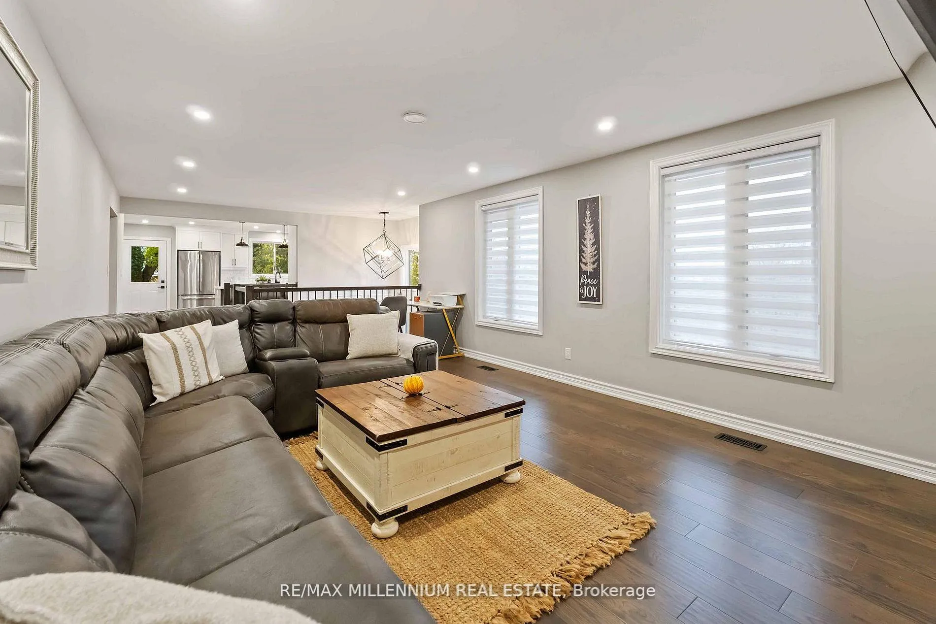 Photo 7 of 45 Bradley Street, St. Catharines, Burleigh Hill — HOMEH