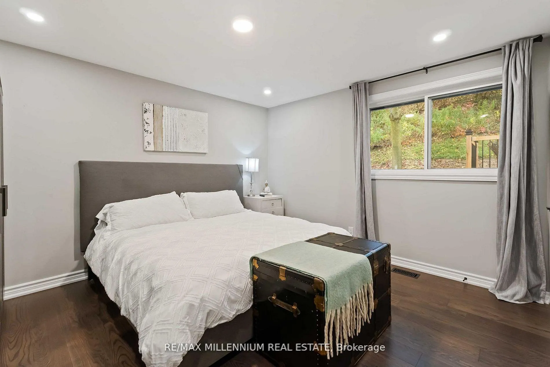 Photo 14 of 45 Bradley Street, St. Catharines, Burleigh Hill — HOMEH