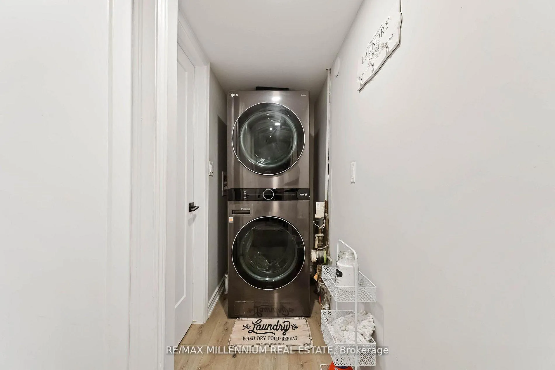 Photo 26 of 45 Bradley Street, St. Catharines, Burleigh Hill — HOMEH