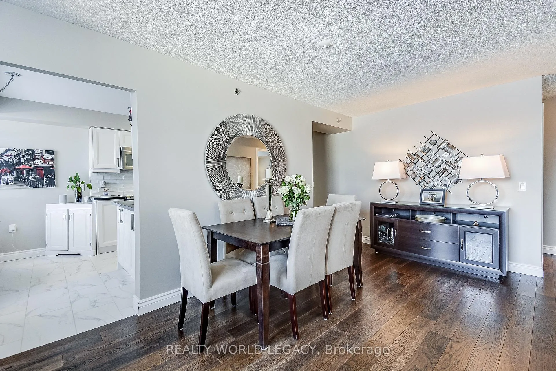 Photo 18 of Unit 1301, 100 Burloak Drive, Burlington, Appleby — HOMEH