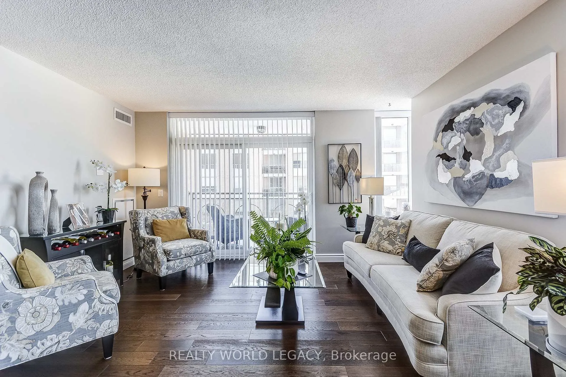 Photo 19 of Unit 1301, 100 Burloak Drive, Burlington, Appleby — HOMEH