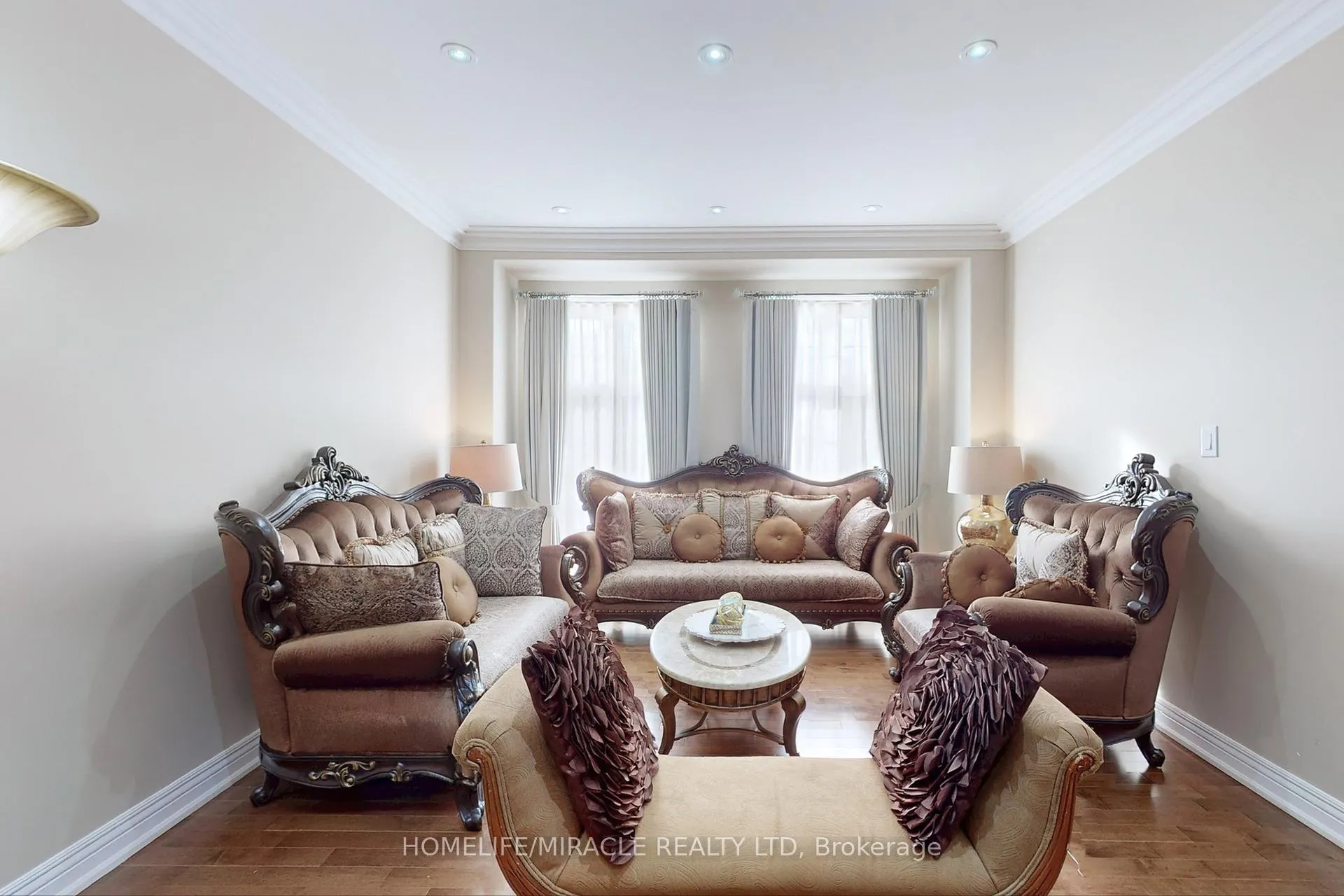 Photo 3 of 1773 Spruce Hill Road, Pickering, Dunbarton — HOMEH