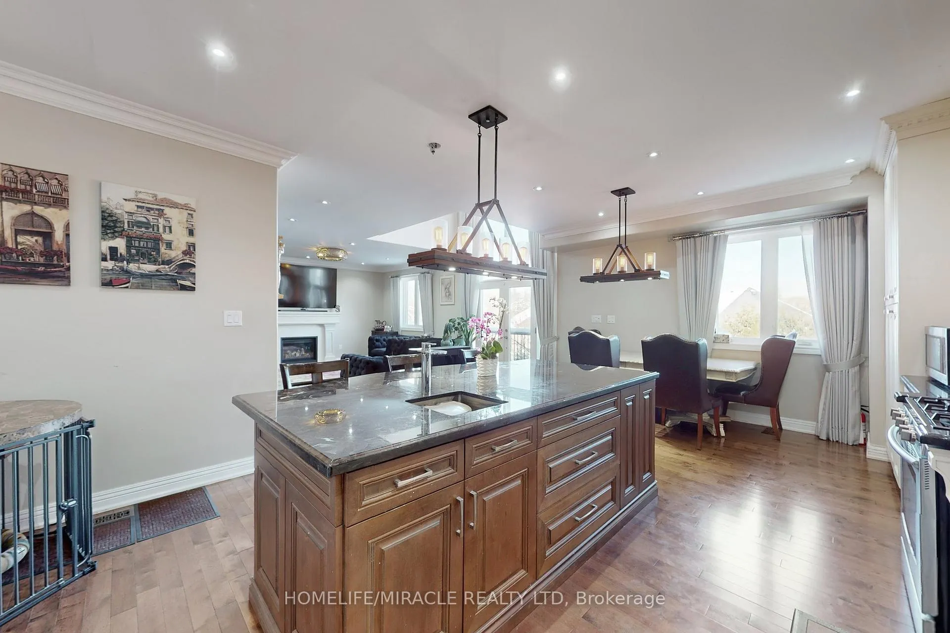 Photo 12 of 1773 Spruce Hill Road, Pickering, Dunbarton — HOMEH