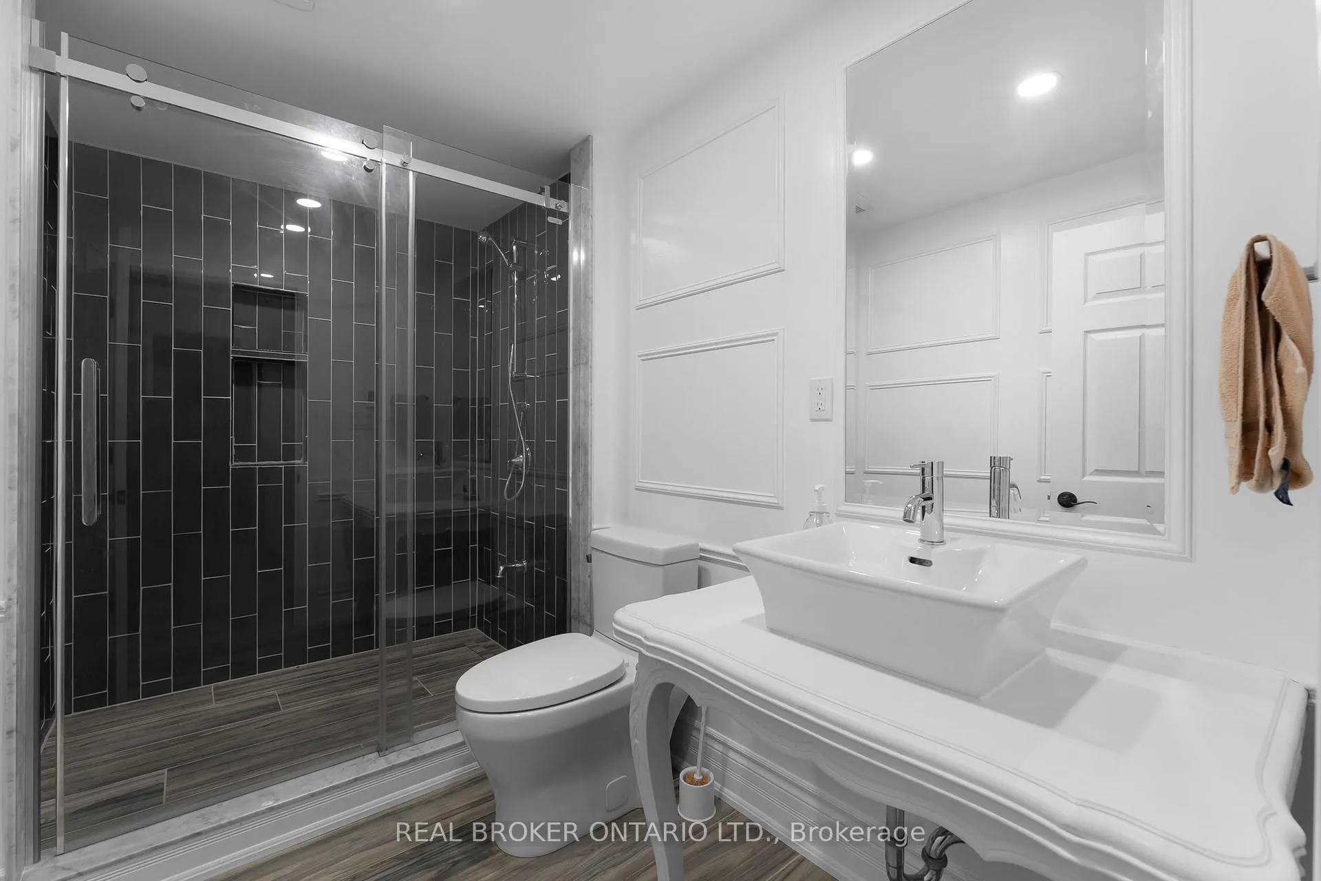Photo 43 of 5545 Blezard Drive, Lincoln, Lincoln Lake — HOMEH