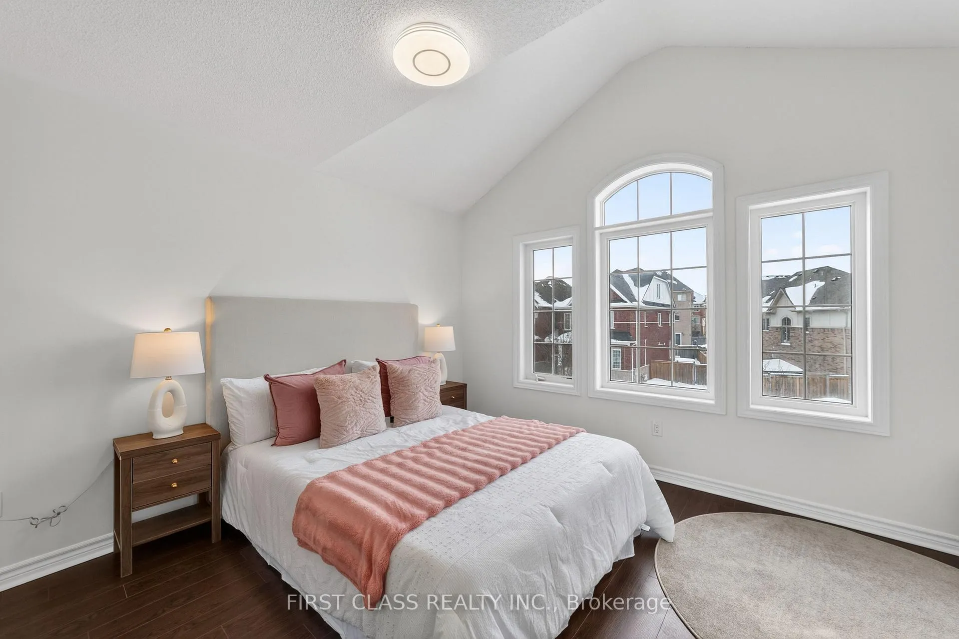 Photo 27 of 92 Living Crescent, Markham, Victoria Square — HOMEH