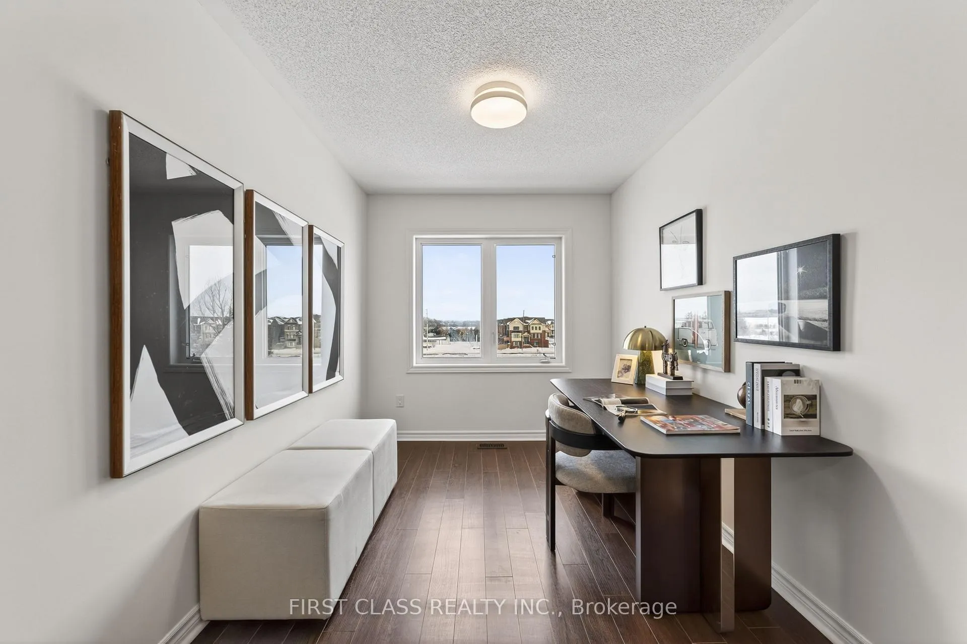 Photo 34 of 92 Living Crescent, Markham, Victoria Square — HOMEH