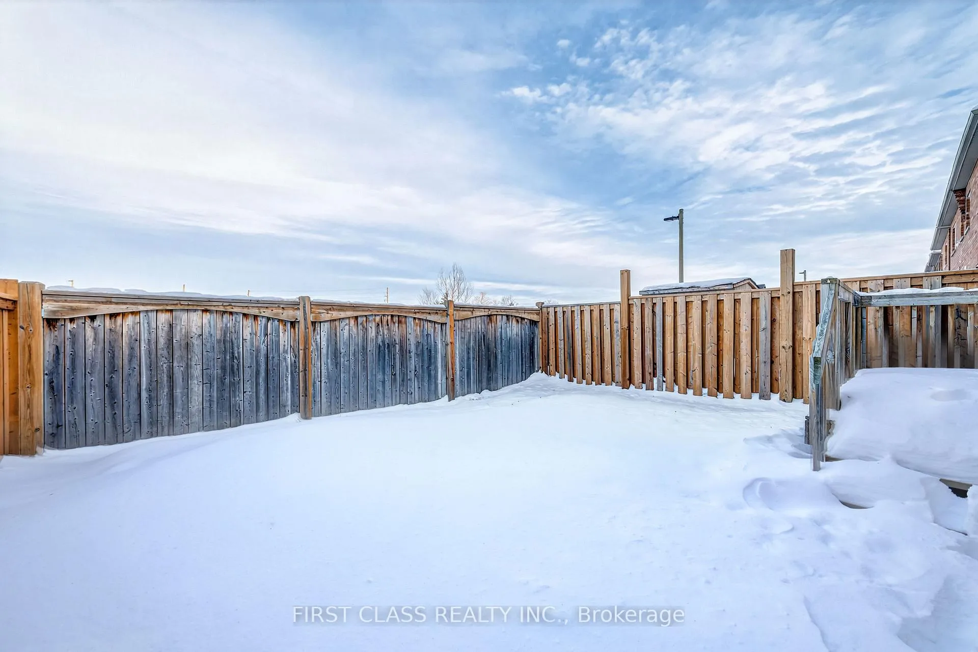 Photo 36 of 92 Living Crescent, Markham, Victoria Square — HOMEH
