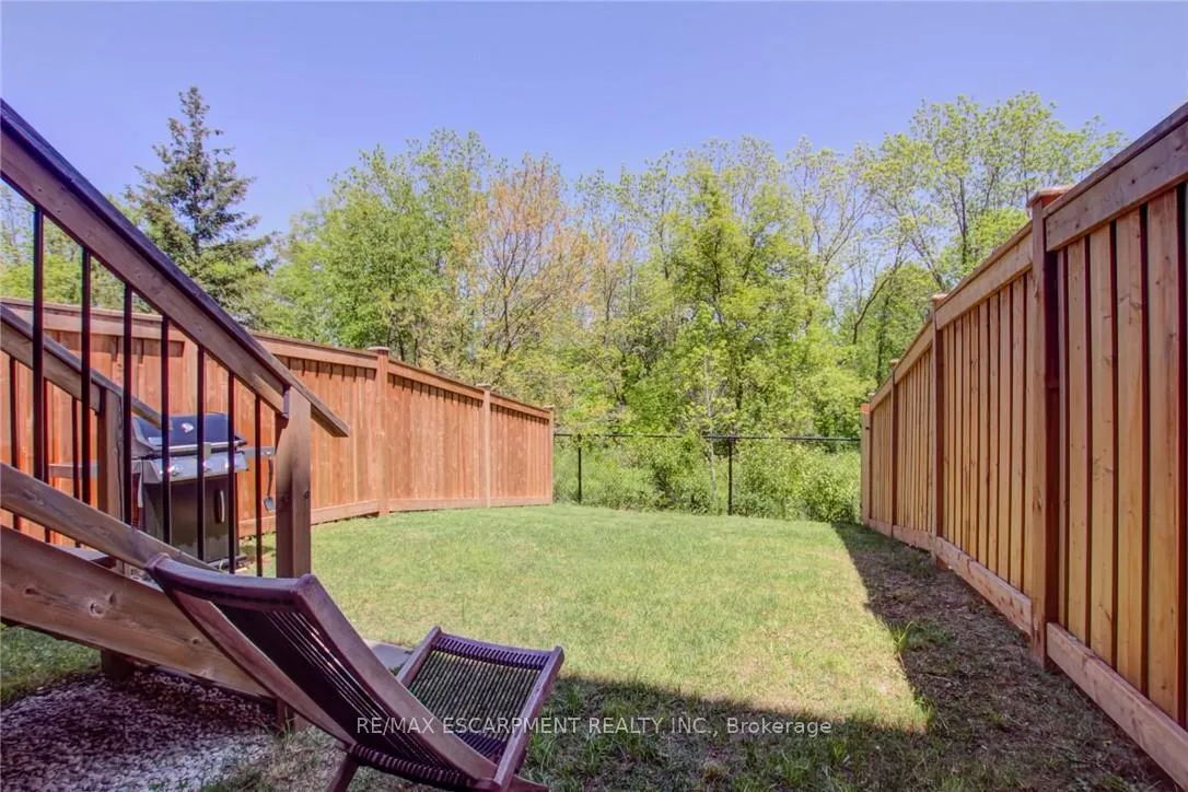 Photo 19 of Unit 35, 445 Ontario Street S, Milton, Timberlea — HOMEH