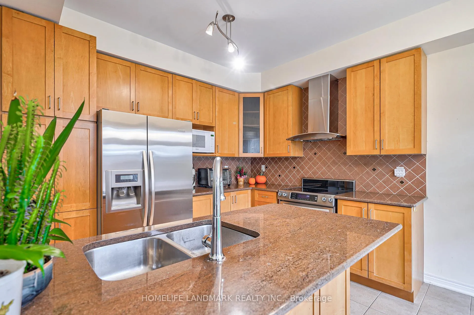 Photo 11 of 83 Hawksbury Road, Markham, Wismer — HOMEH