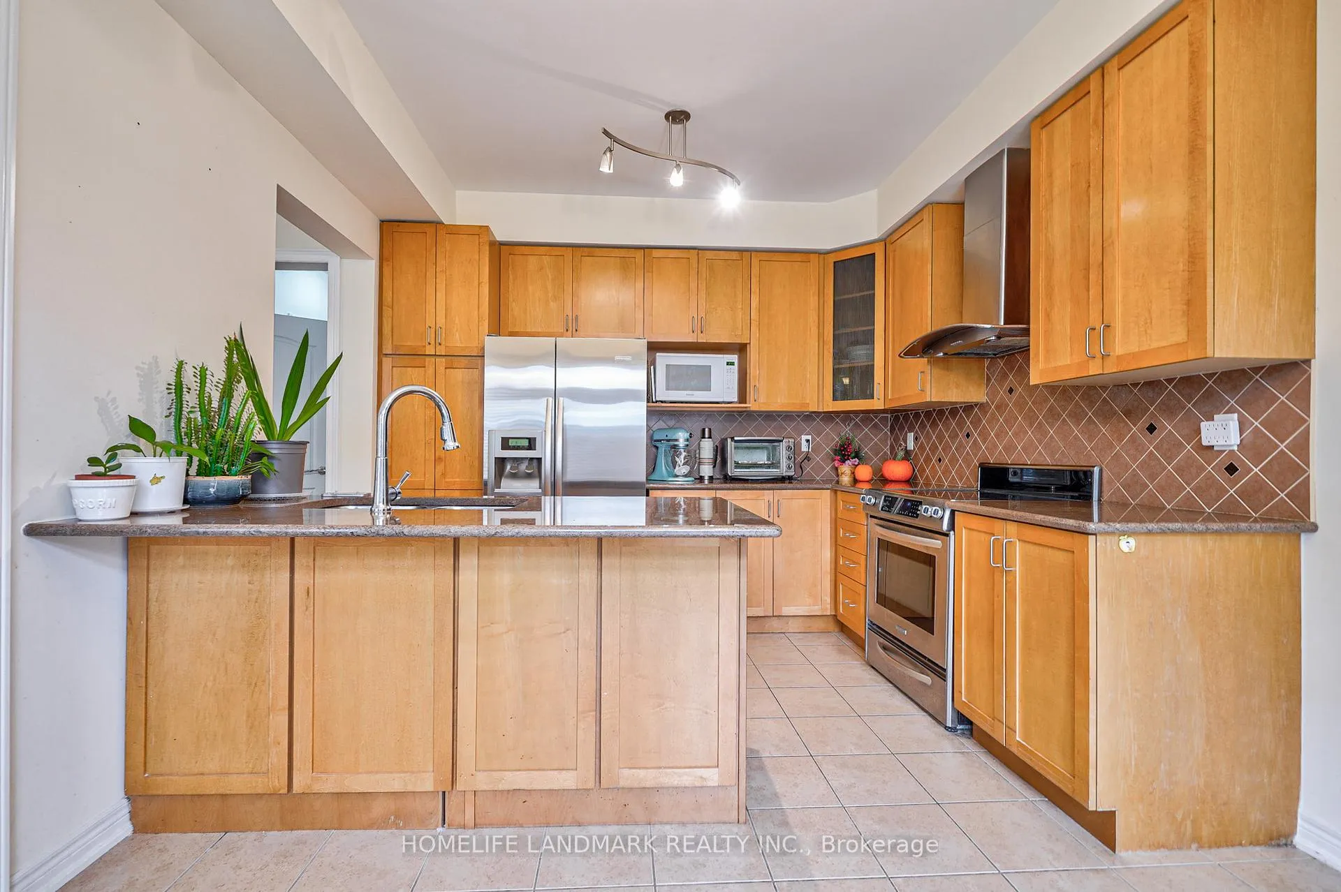 Photo 12 of 83 Hawksbury Road, Markham, Wismer — HOMEH