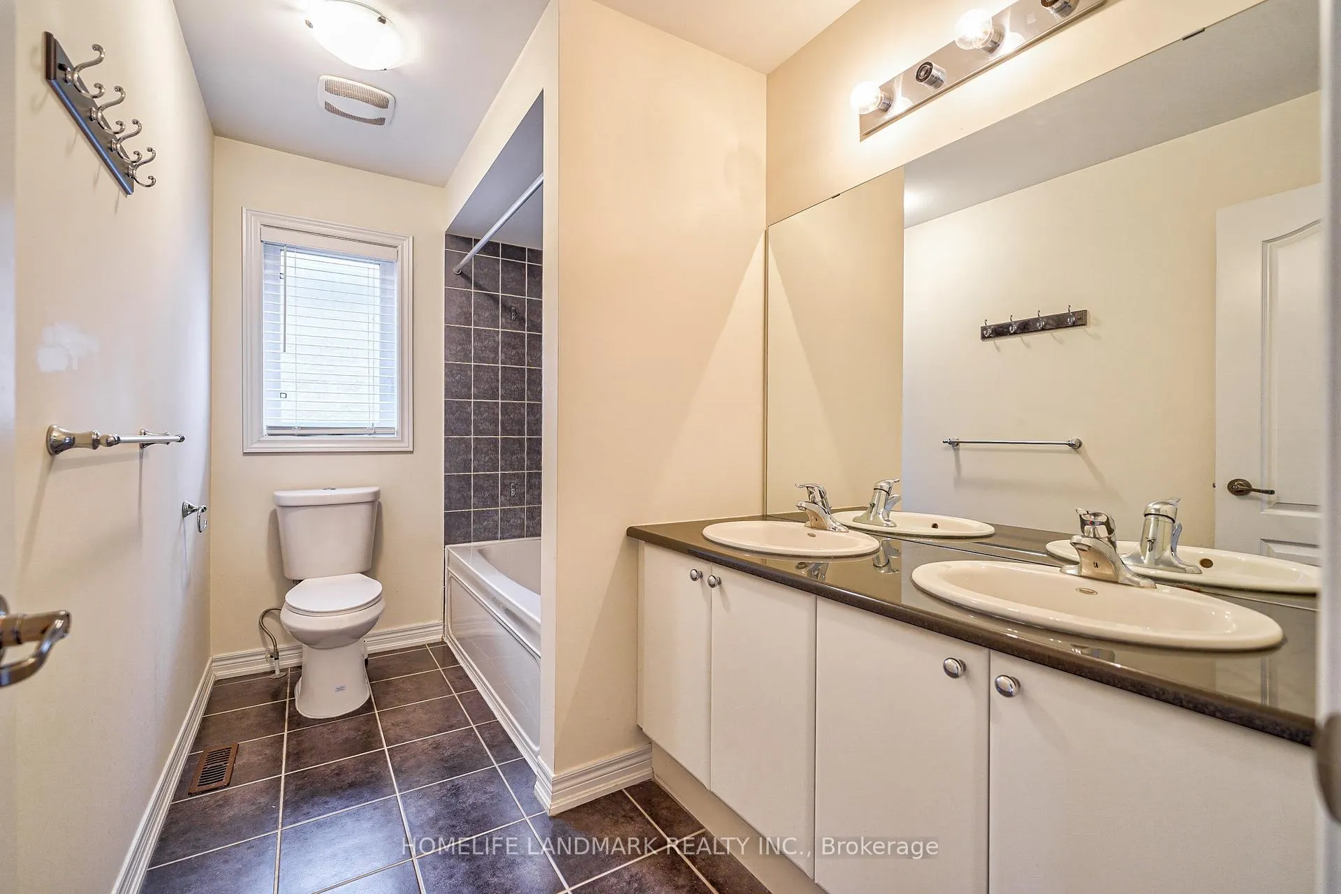 Photo 34 of 83 Hawksbury Road, Markham, Wismer — HOMEH
