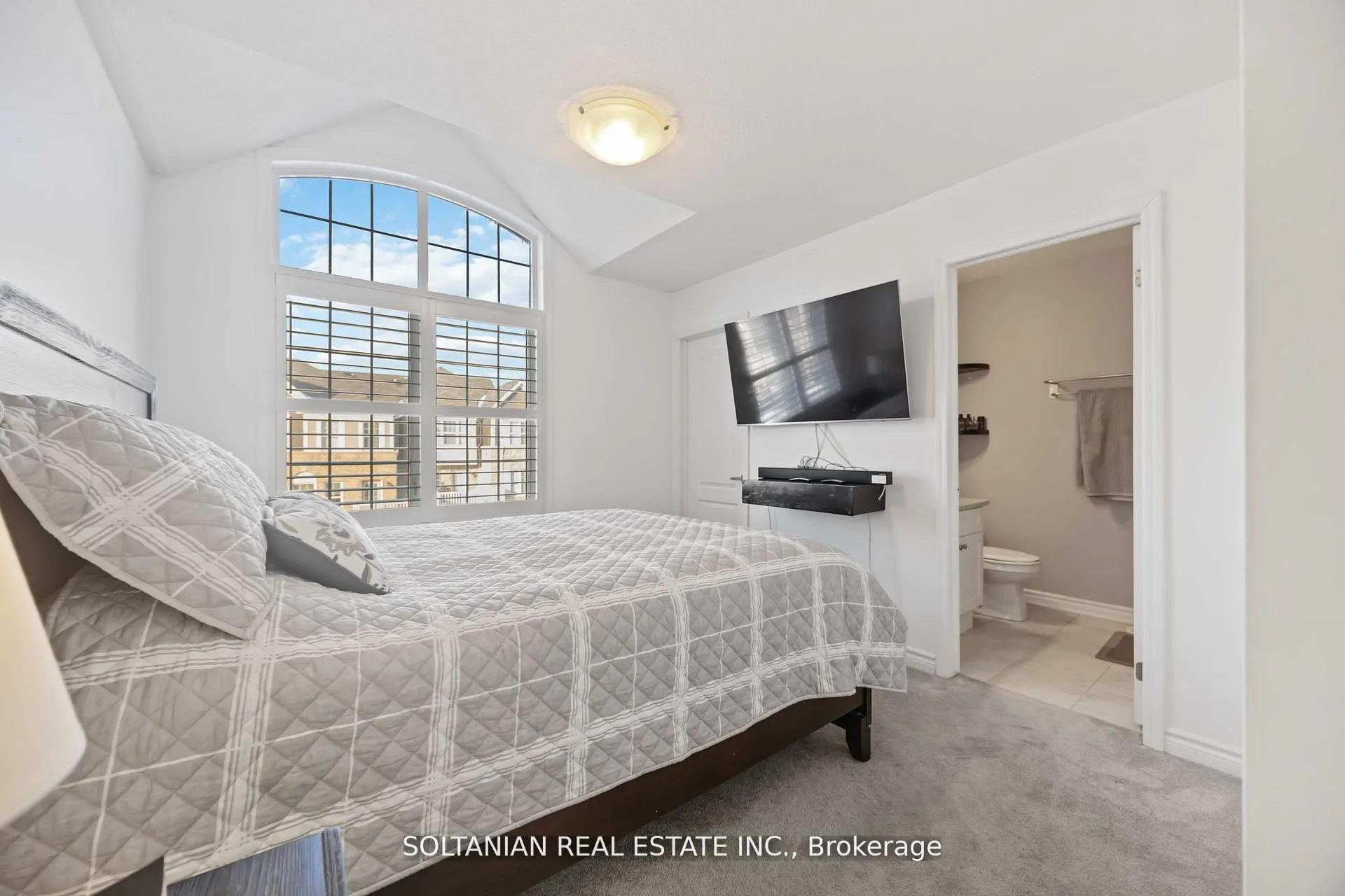 Photo 26 of 1103 Silk Street, Pickering, Rural Pickering — HOMEH