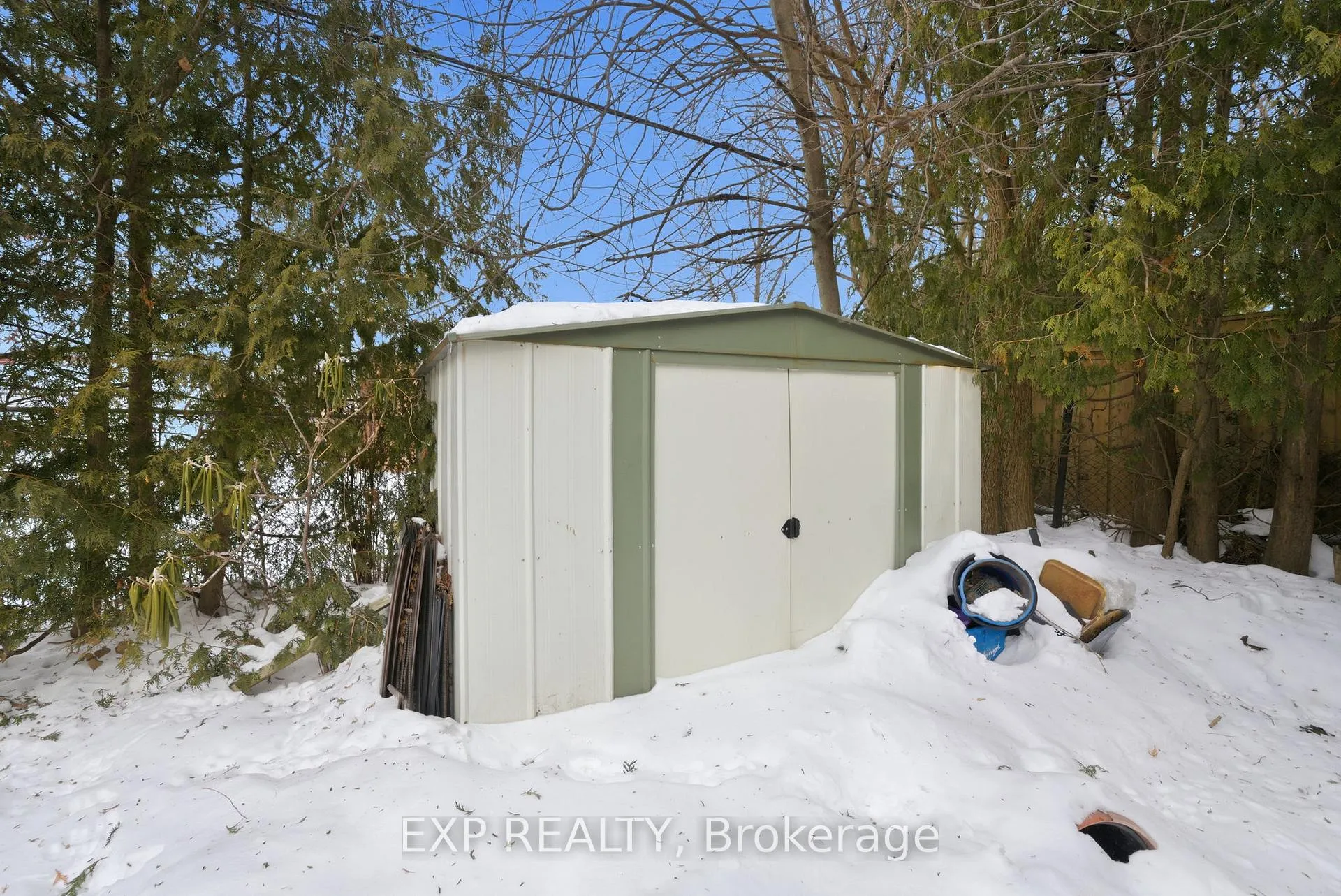 Photo 36 of 40 Medina Crescent, Scarborough, Bendale — HOMEH