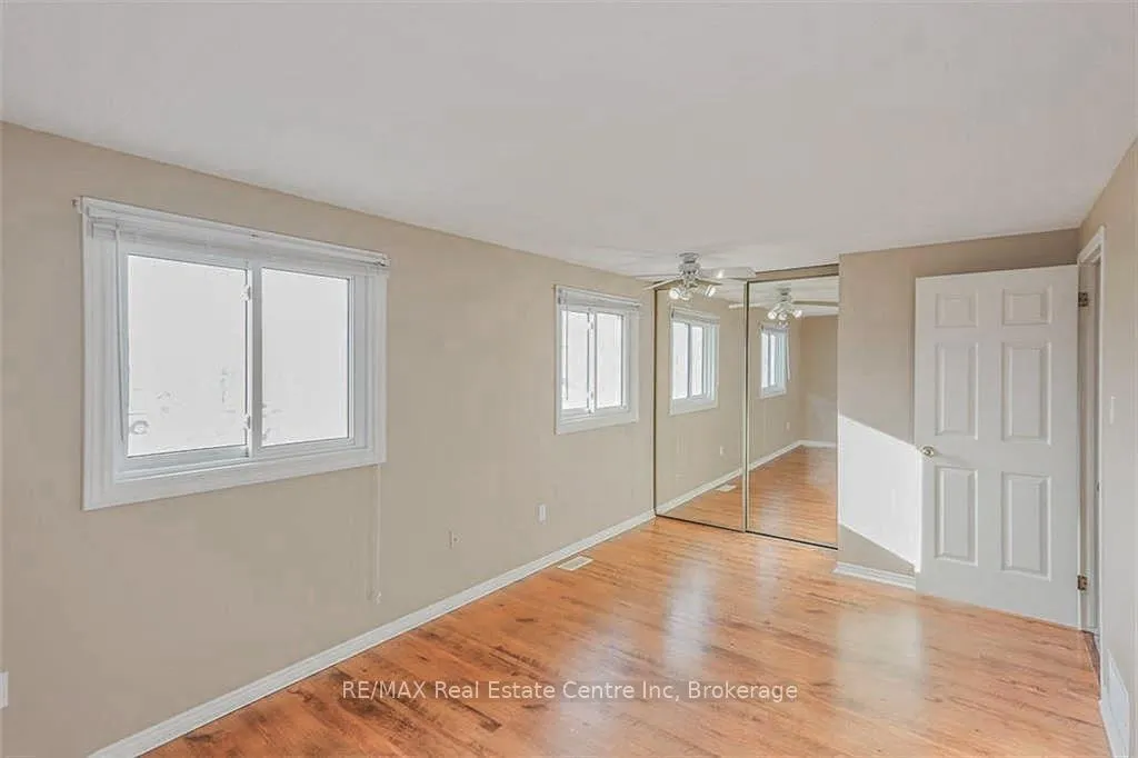 Photo 12 of Unit 41, 151 Martinet Avenue, London, East I — HOMEH