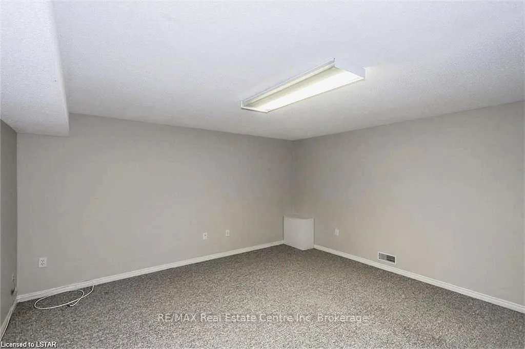 Photo 19 of Unit 41, 151 Martinet Avenue, London, East I — HOMEH