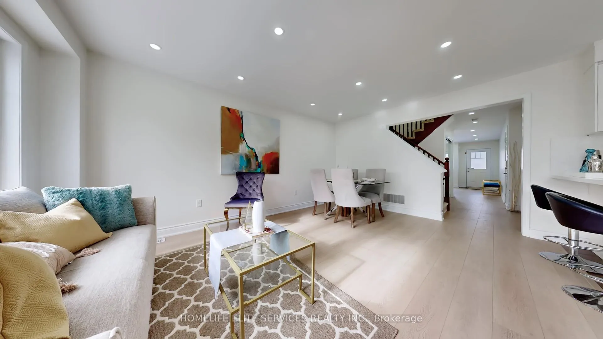 Photo 7 of 1880 Liatris Drive, Pickering, Duffin Heights — HOMEH