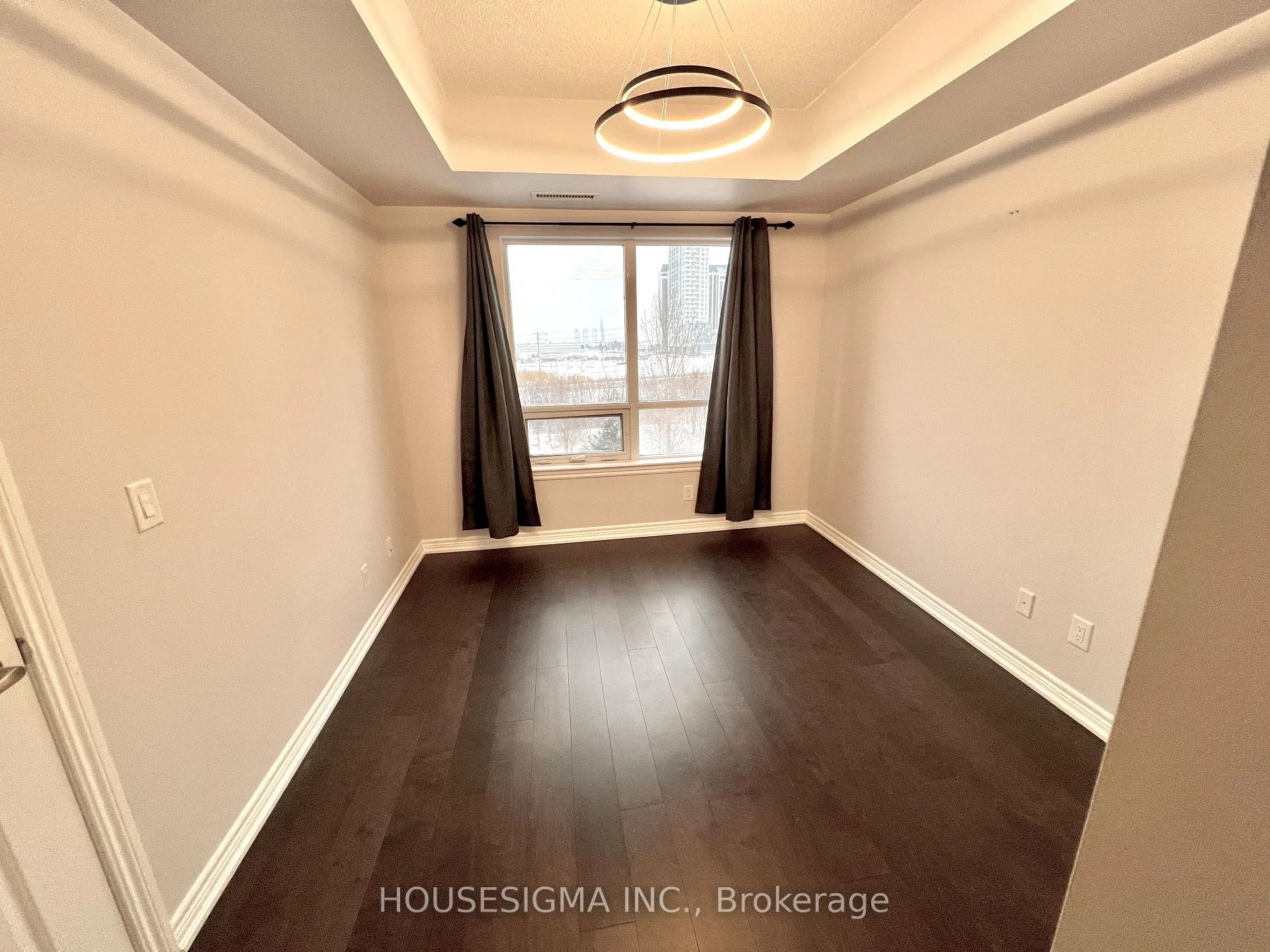 Photo 11 of Unit 406, 9245 Jane Street, Vaughan, Maple — HOMEH
