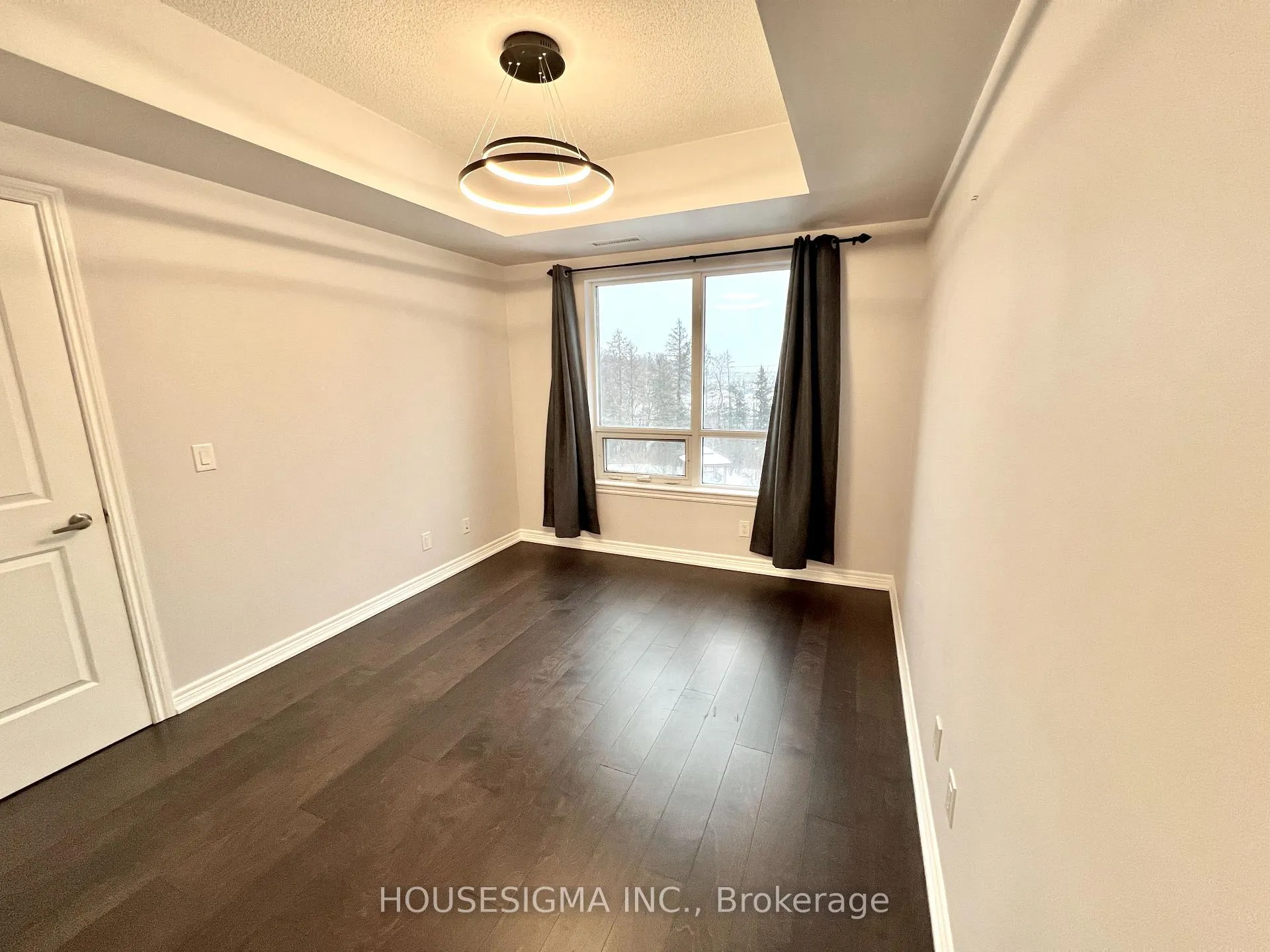 Photo 12 of Unit 406, 9245 Jane Street, Vaughan, Maple — HOMEH