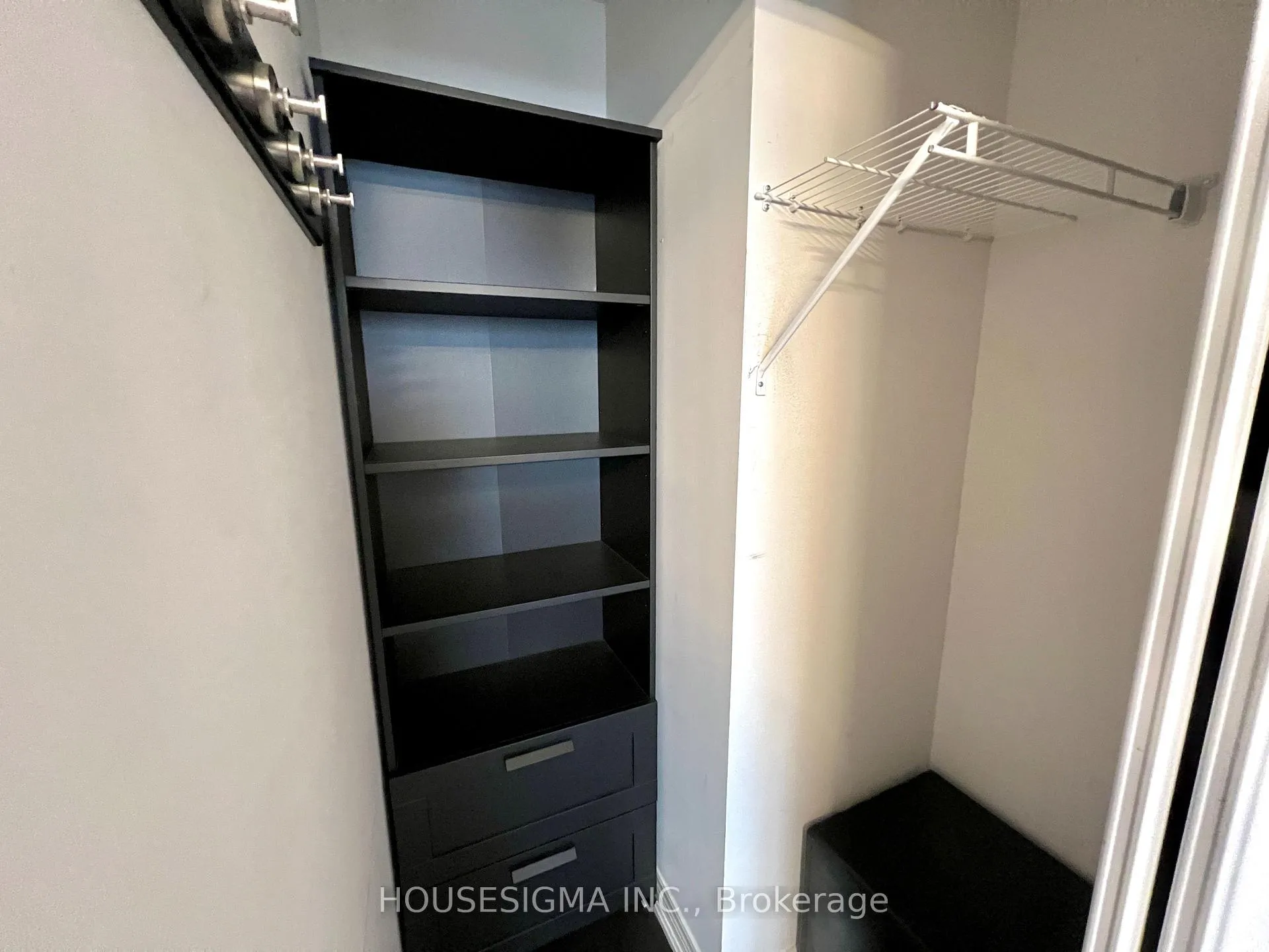 Photo 13 of Unit 406, 9245 Jane Street, Vaughan, Maple — HOMEH