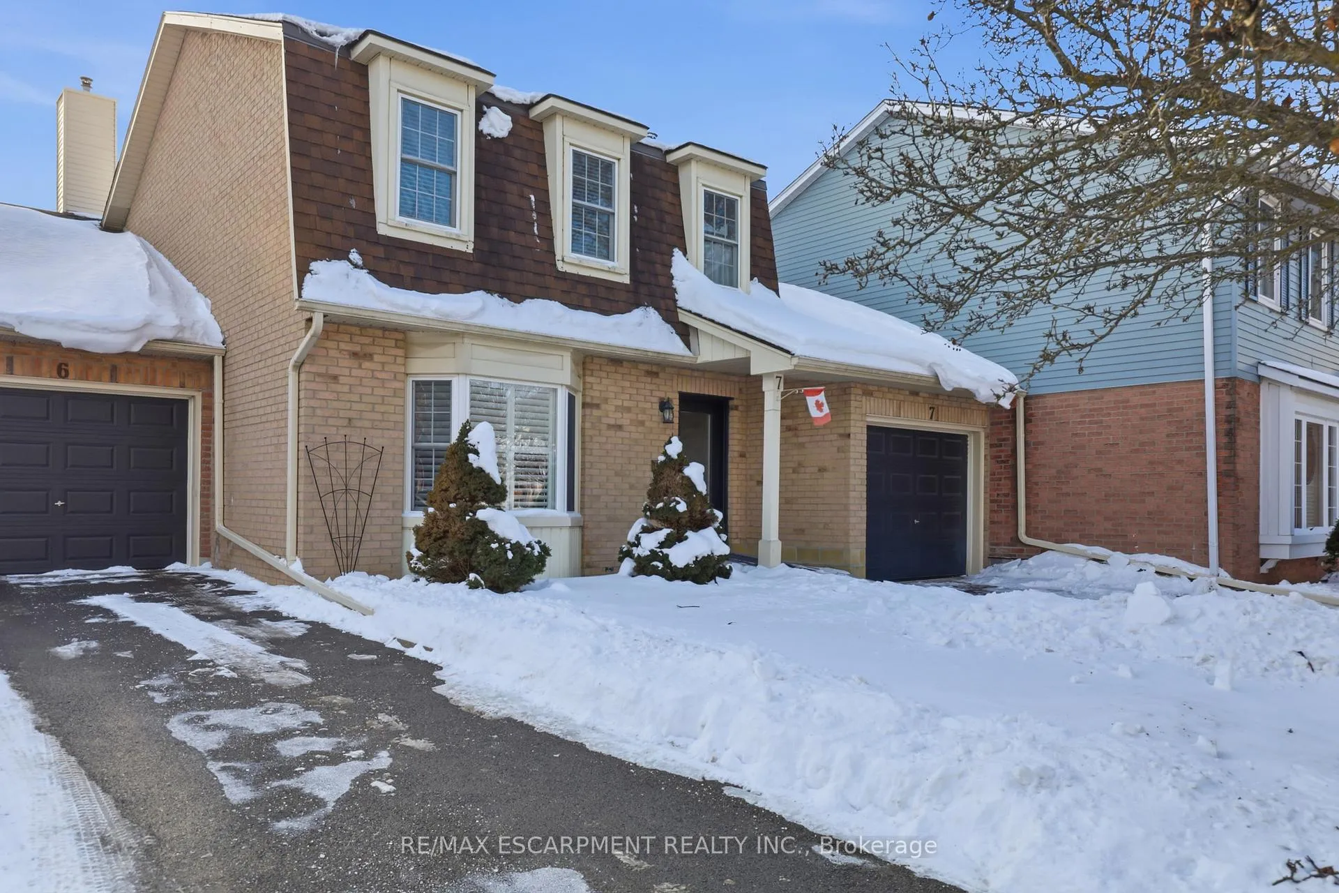 Photo 1 of Unit 7, 105 Wilson Street W, Hamilton, Ancaster — HOMEH