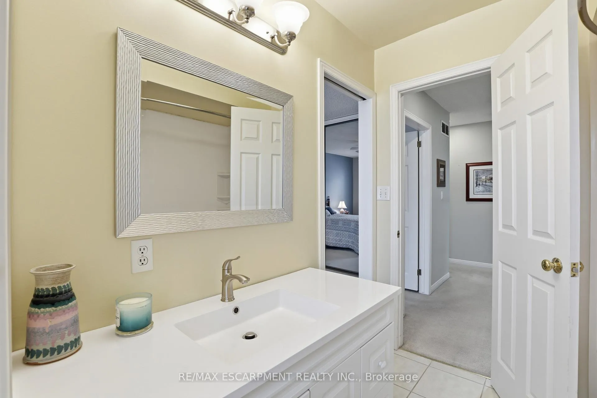 Photo 20 of Unit 7, 105 Wilson Street W, Hamilton, Ancaster — HOMEH