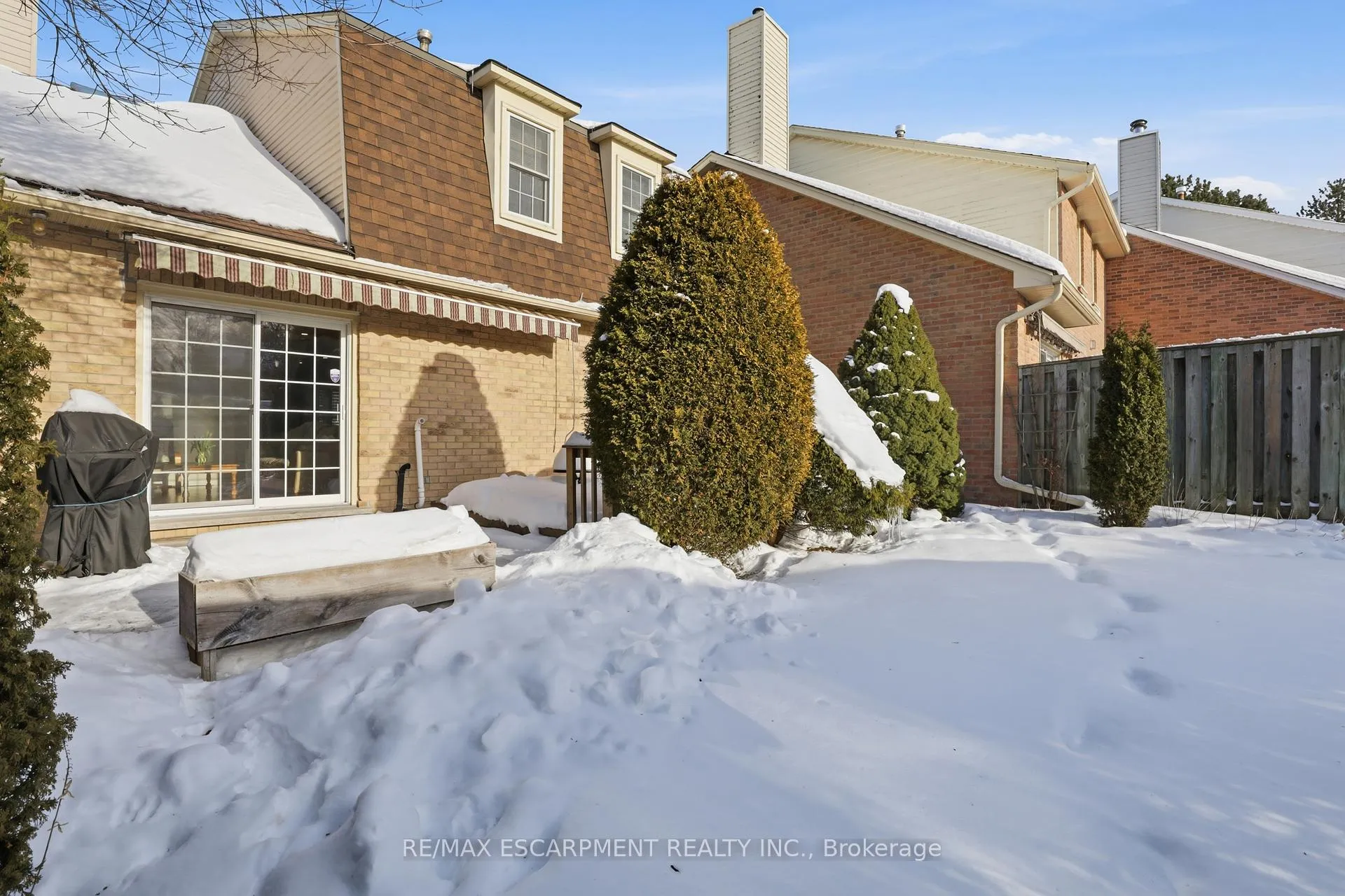 Photo 35 of Unit 7, 105 Wilson Street W, Hamilton, Ancaster — HOMEH
