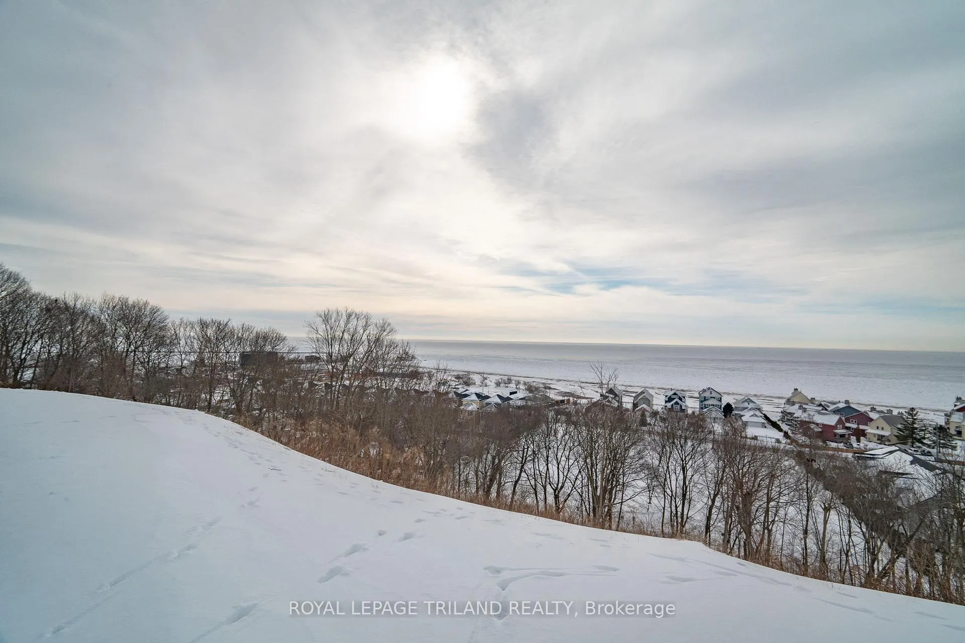 Photo 28 of Unit 20, 374 Front Street, Central Elgin, Port Stanley — HOMEH