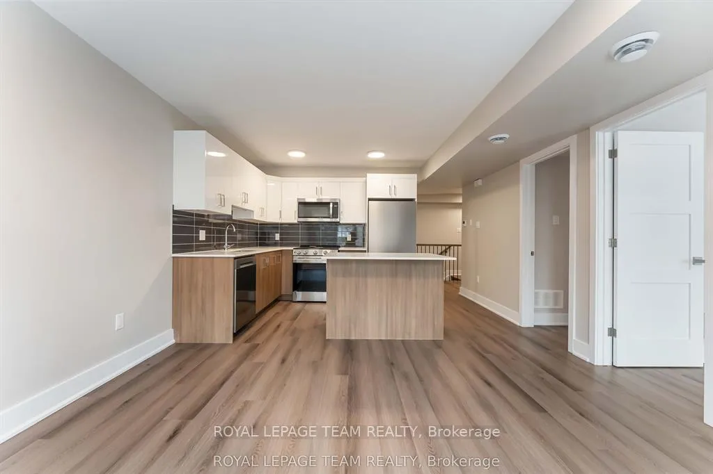 Photo 7 of Unit 5, 342 Fifth Avenue, Ottawa, Glebe — HOMEH