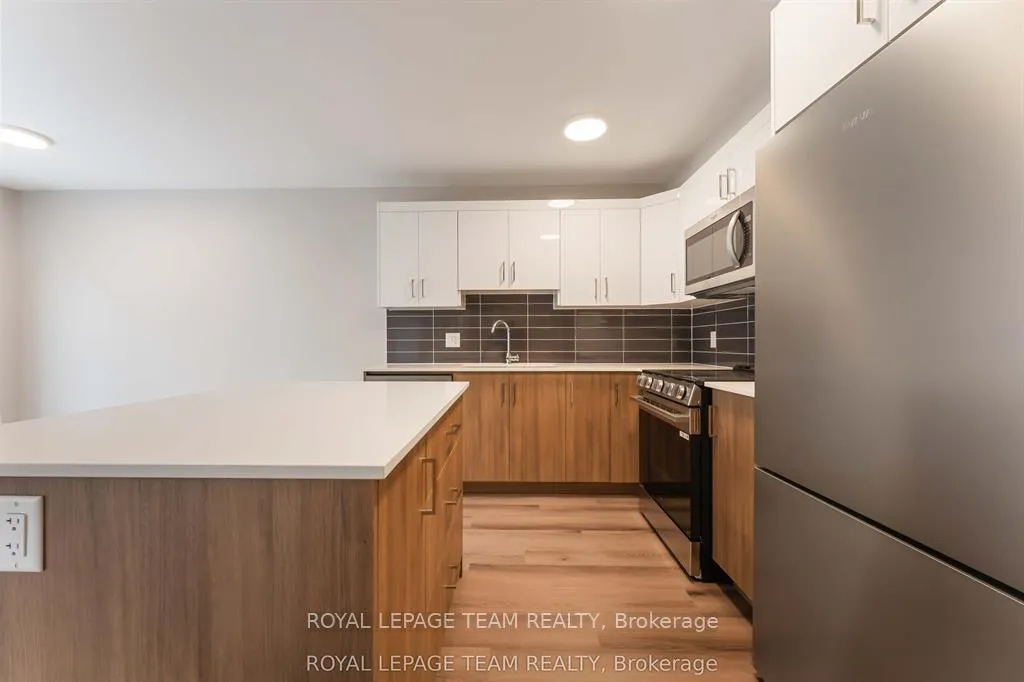 Photo 10 of Unit 5, 342 Fifth Avenue, Ottawa, Glebe — HOMEH