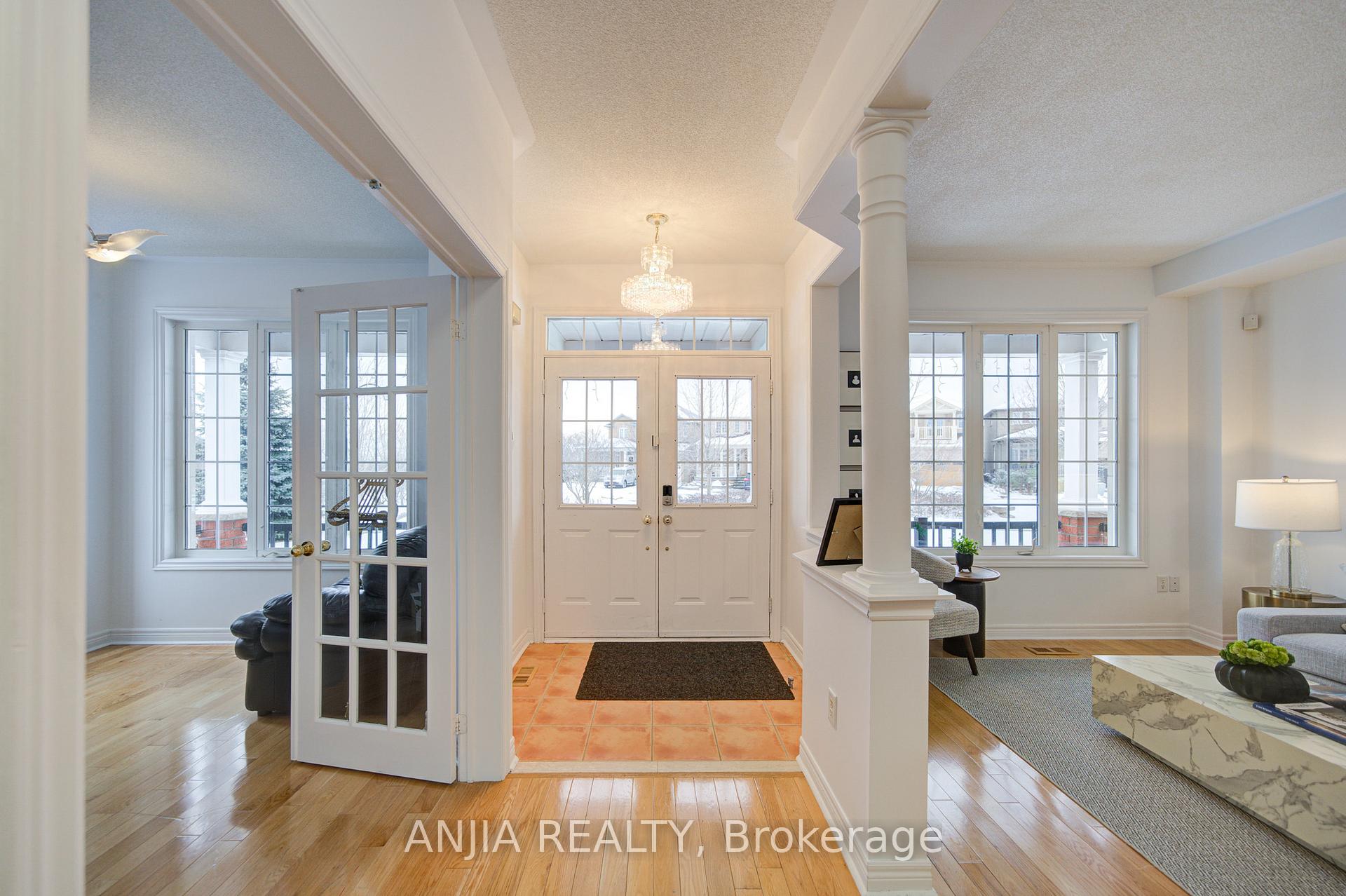 Photo 6 of 28 Misty Court, Markham, Greensborough — HOMEH