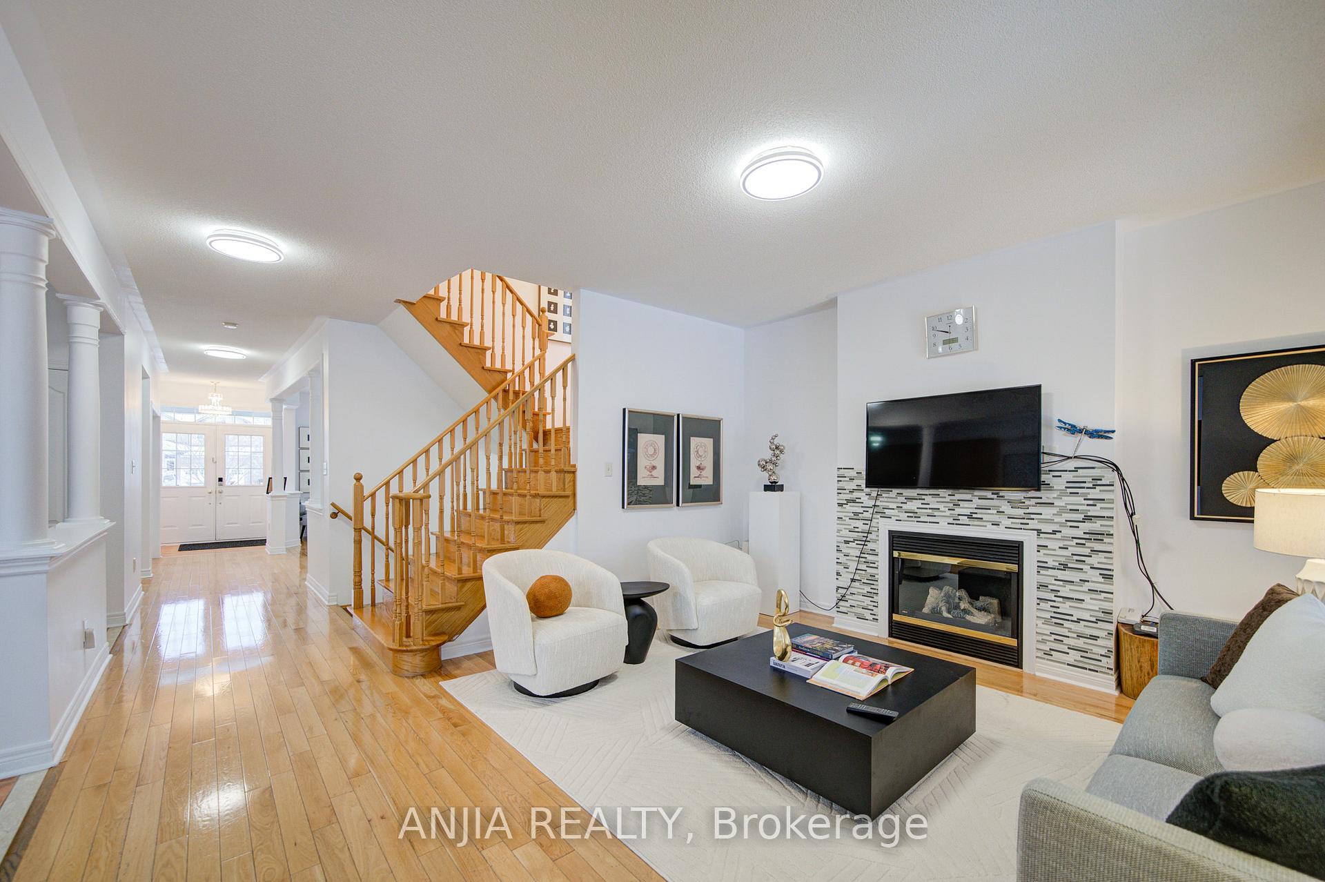 Photo 21 of 28 Misty Court, Markham, Greensborough — HOMEH