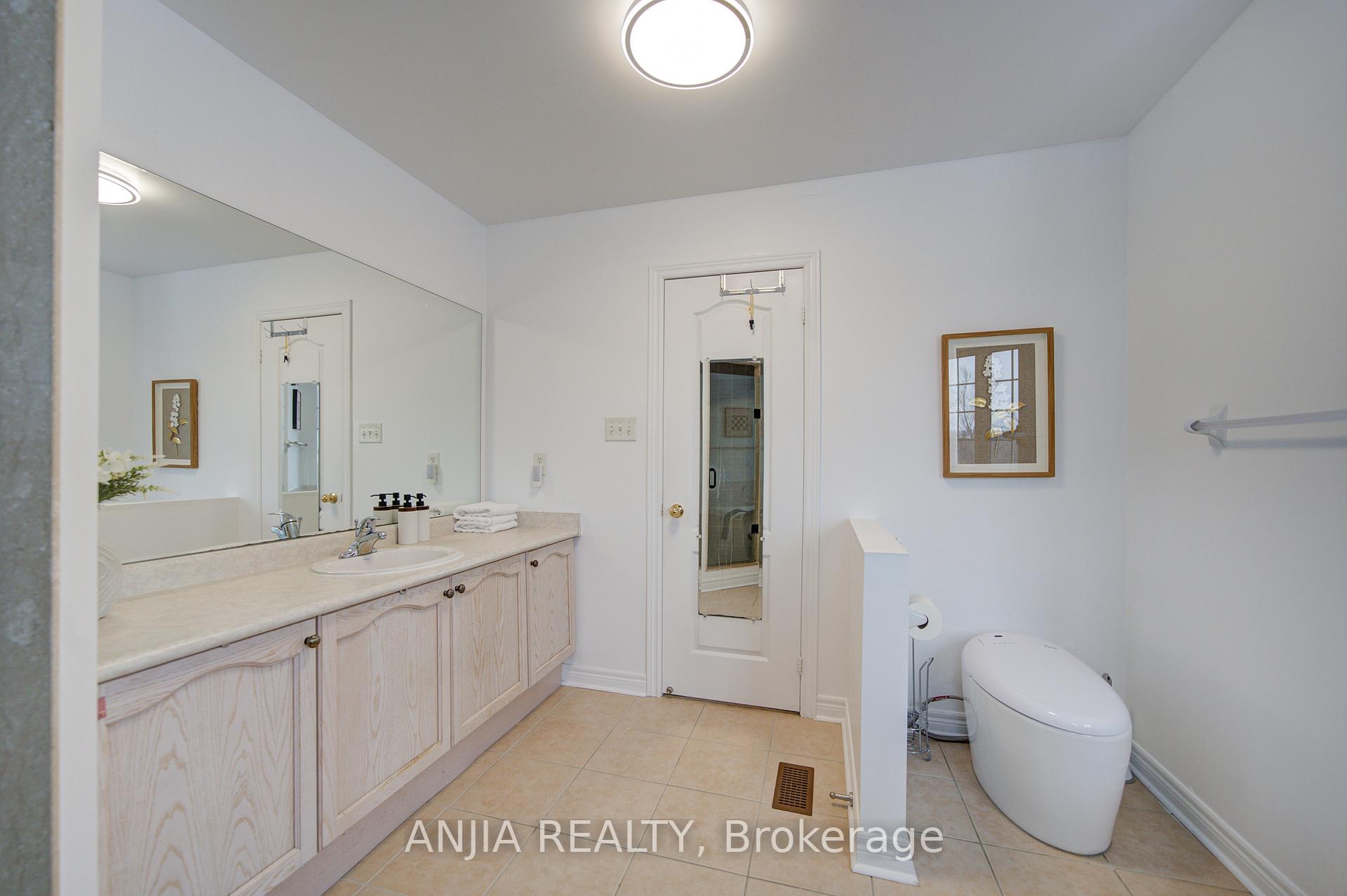 Photo 29 of 28 Misty Court, Markham, Greensborough — HOMEH