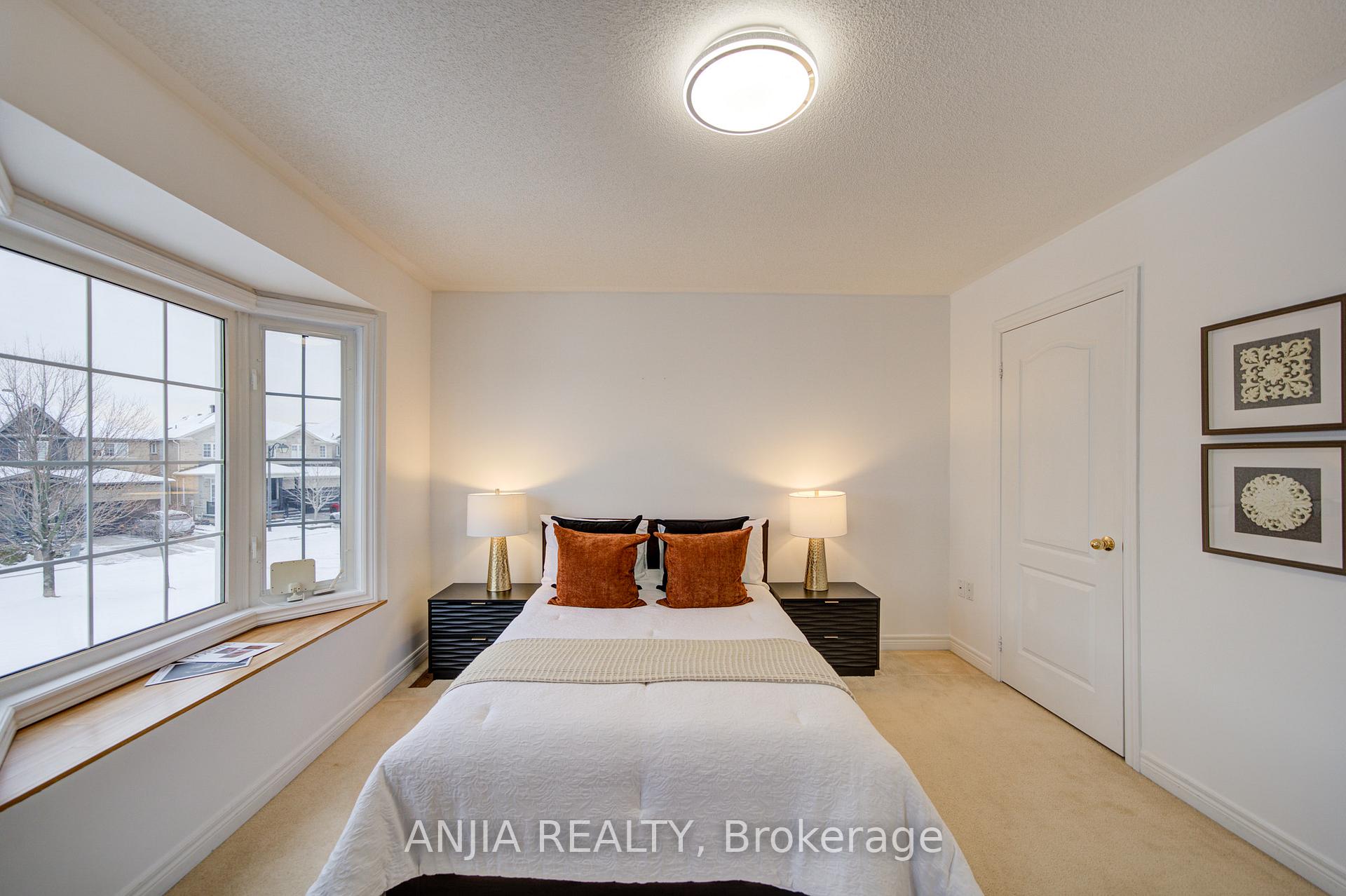 Photo 34 of 28 Misty Court, Markham, Greensborough — HOMEH