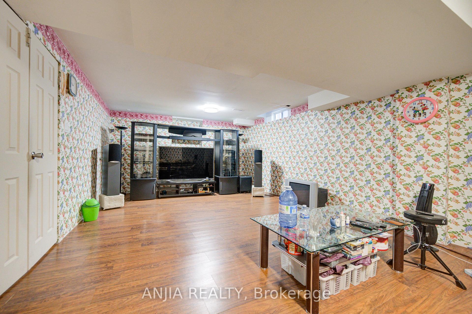 Photo 41 of 28 Misty Court, Markham, Greensborough — HOMEH
