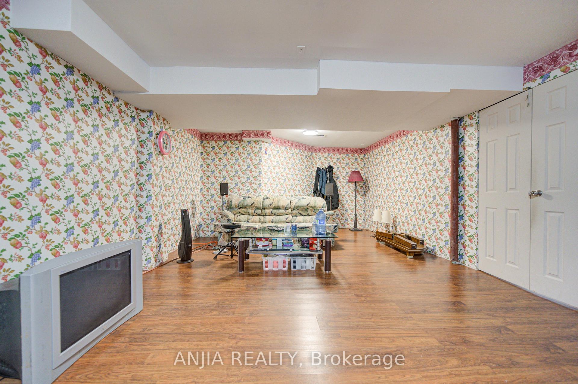 Photo 42 of 28 Misty Court, Markham, Greensborough — HOMEH