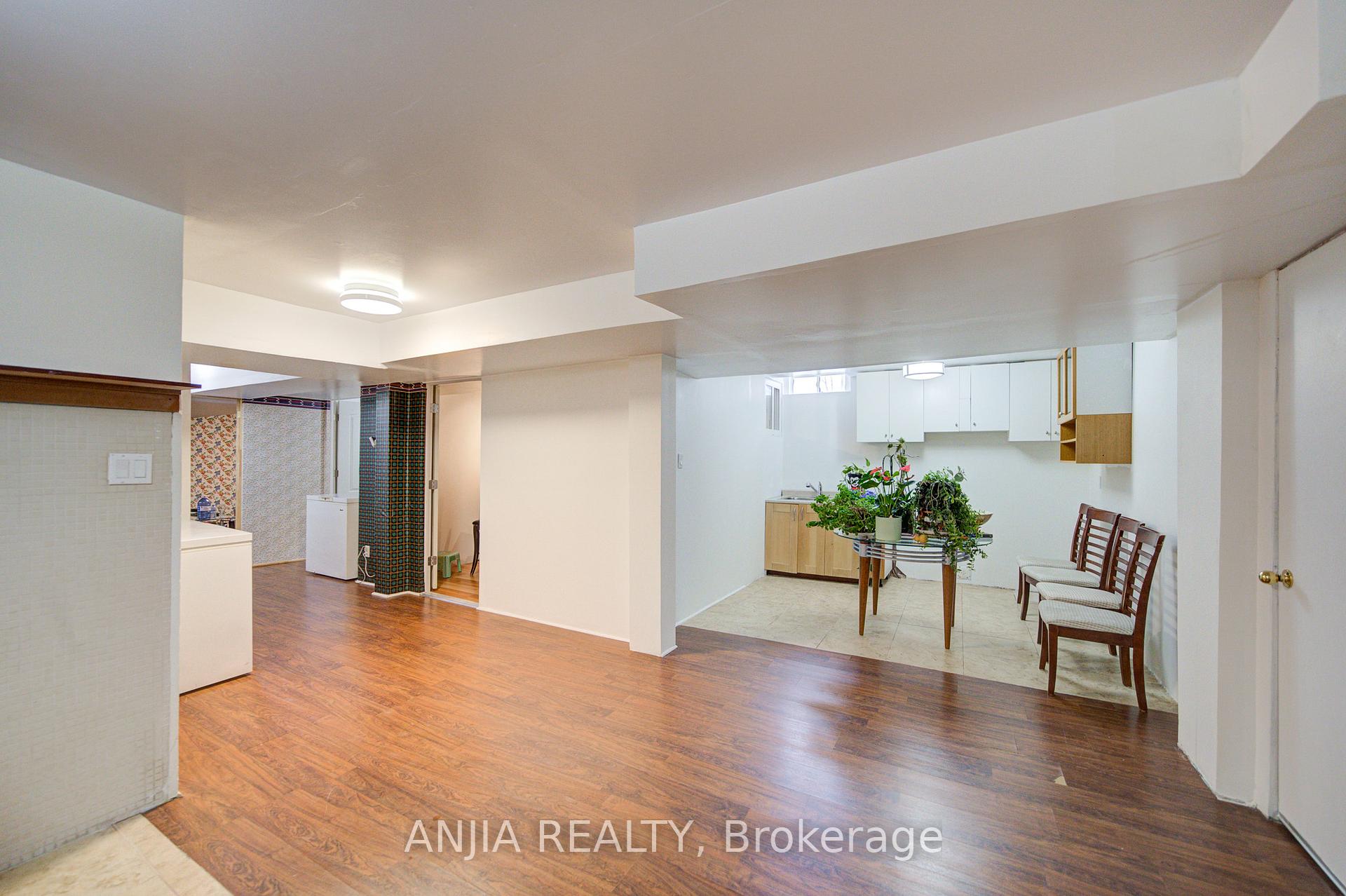 Photo 45 of 28 Misty Court, Markham, Greensborough — HOMEH