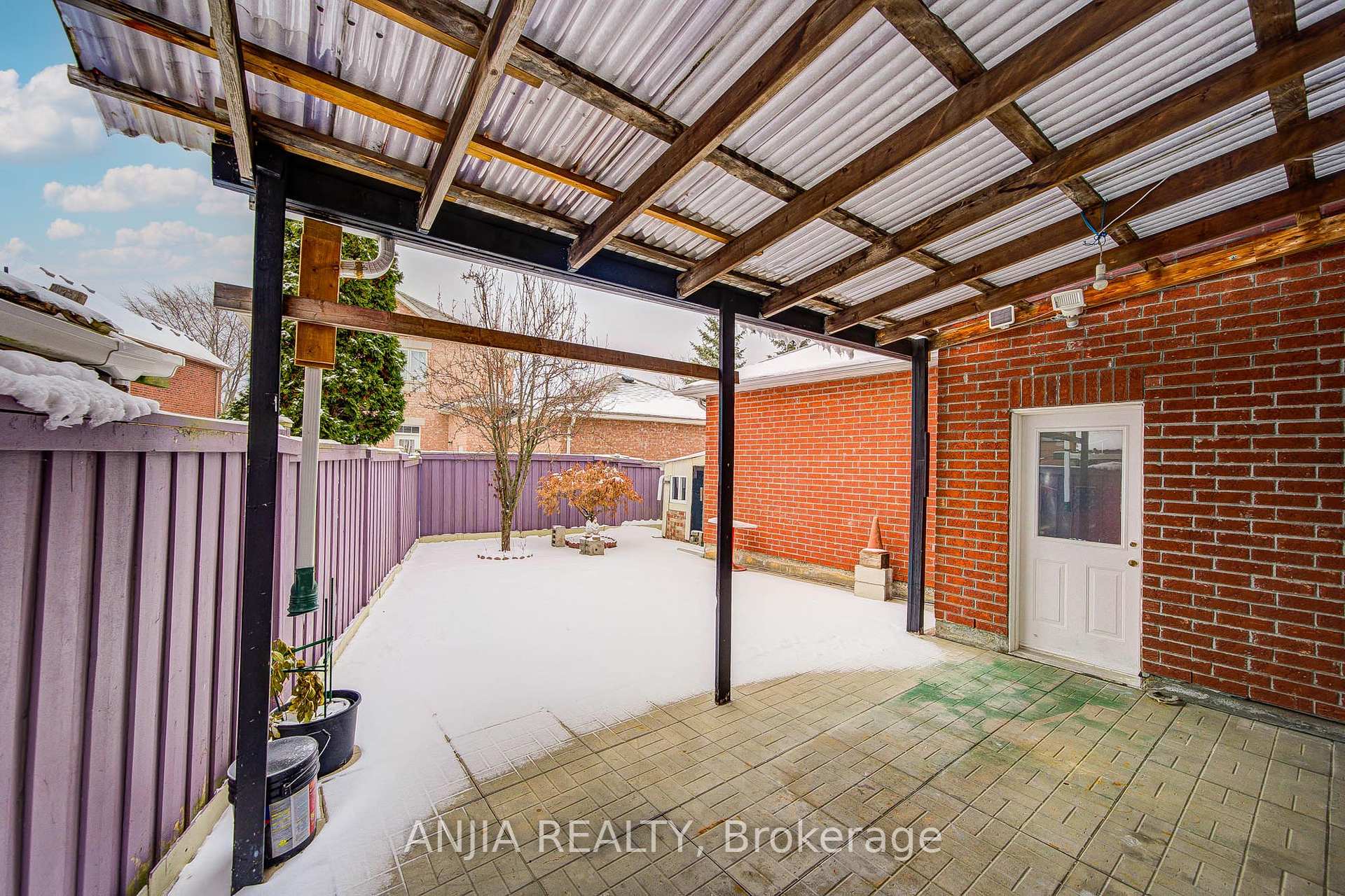 Photo 47 of 28 Misty Court, Markham, Greensborough — HOMEH