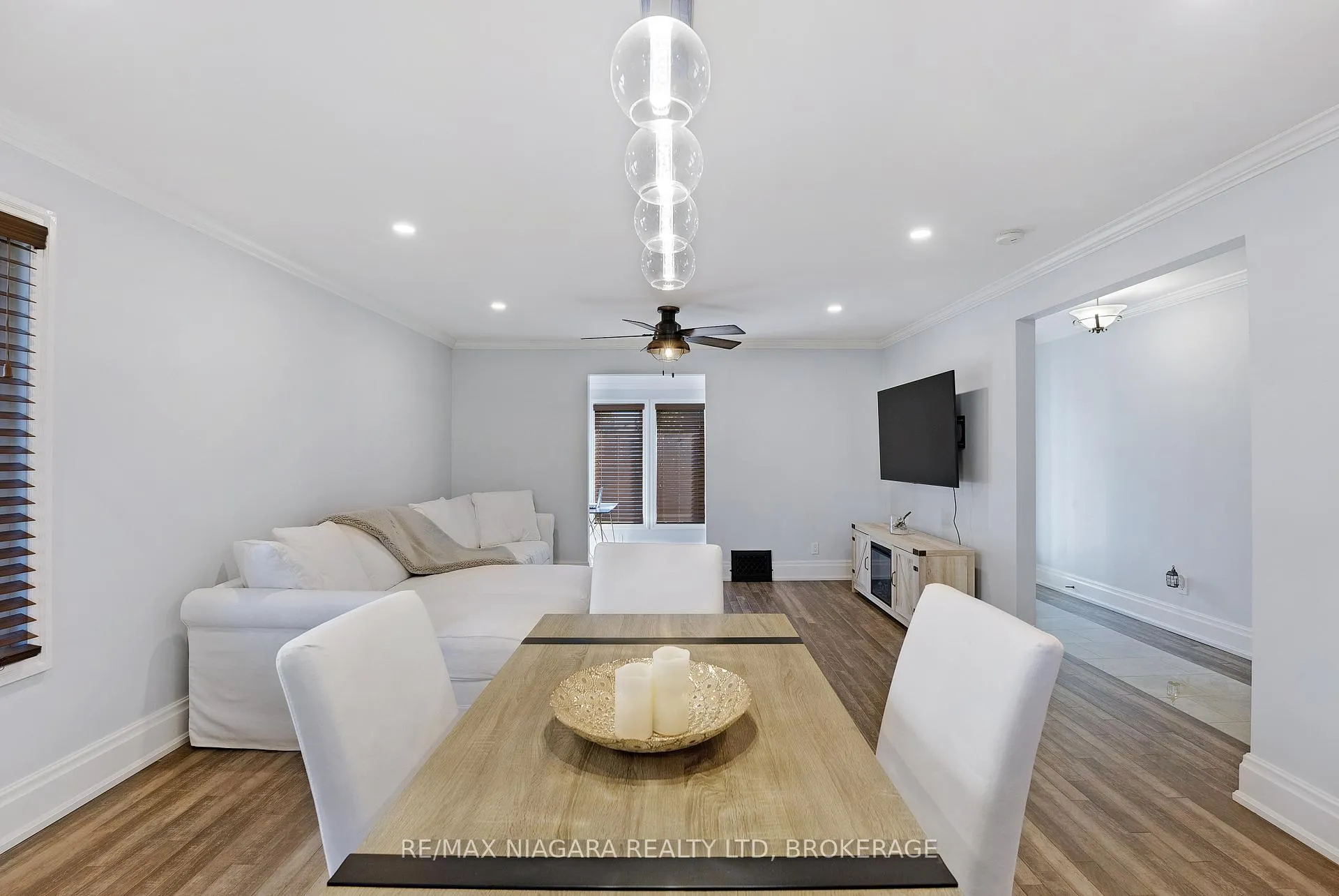 Photo 12 of 35 Lowell Avenue, St. Catharines, Downtown — HOMEH