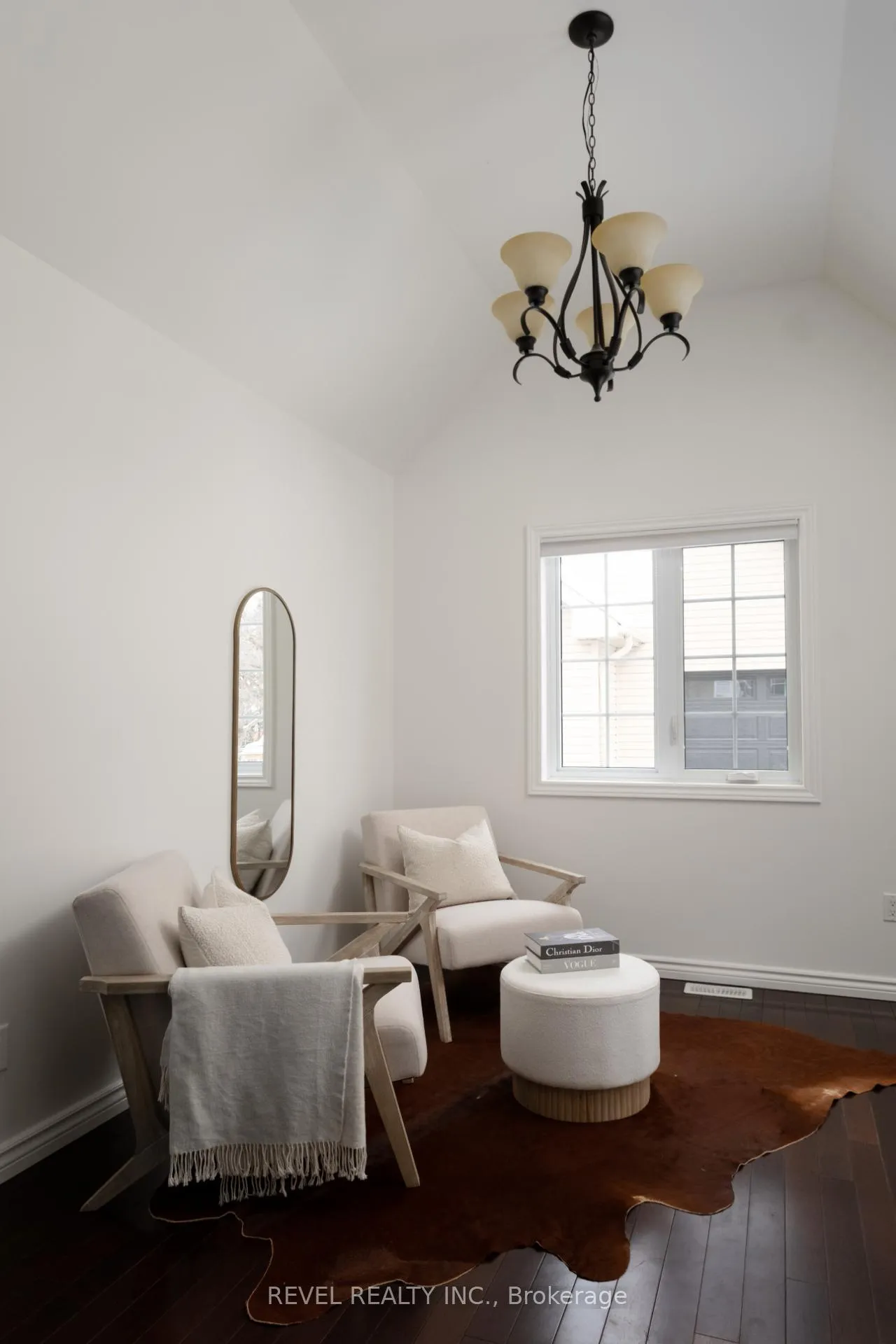 Photo 17 of 104 Charles Street, Halton Hills, Georgetown — HOMEH