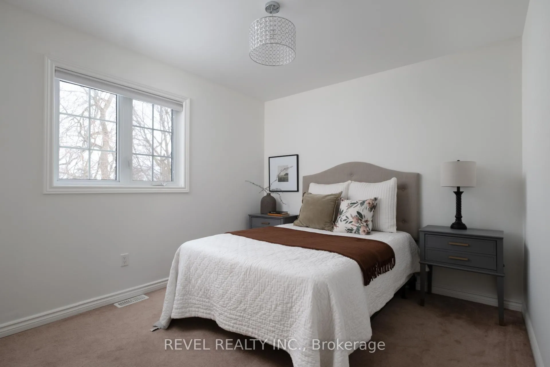 Photo 28 of 104 Charles Street, Halton Hills, Georgetown — HOMEH