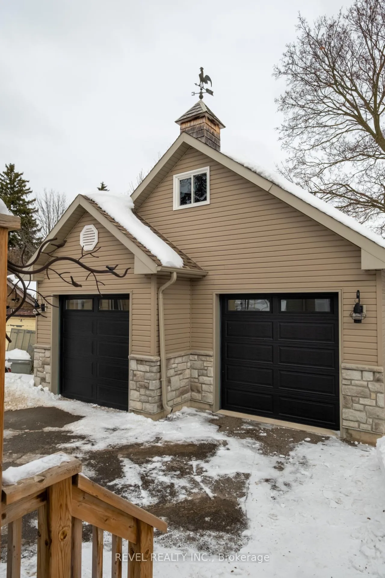 Photo 37 of 104 Charles Street, Halton Hills, Georgetown — HOMEH