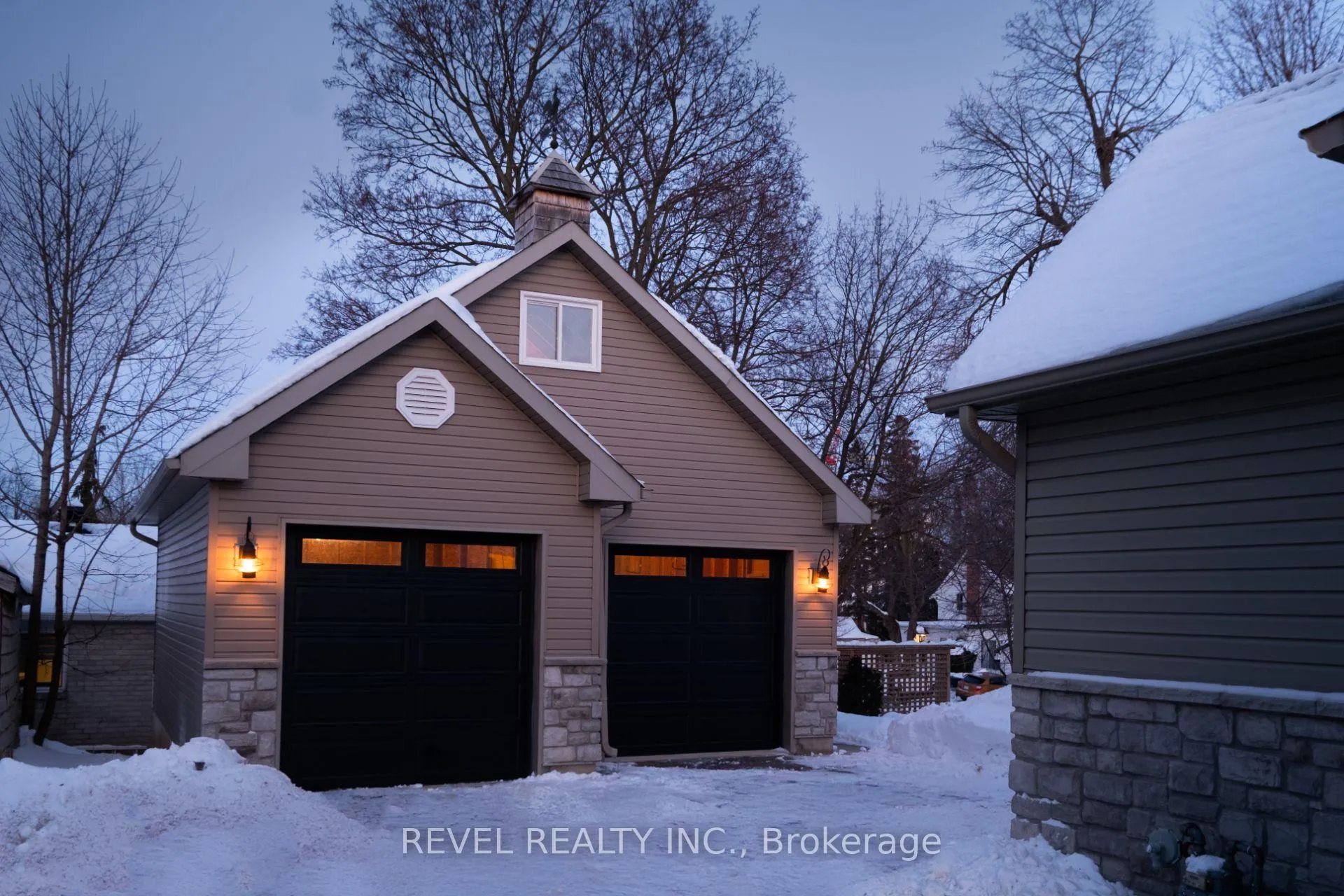 Photo 38 of 104 Charles Street, Halton Hills, Georgetown — HOMEH