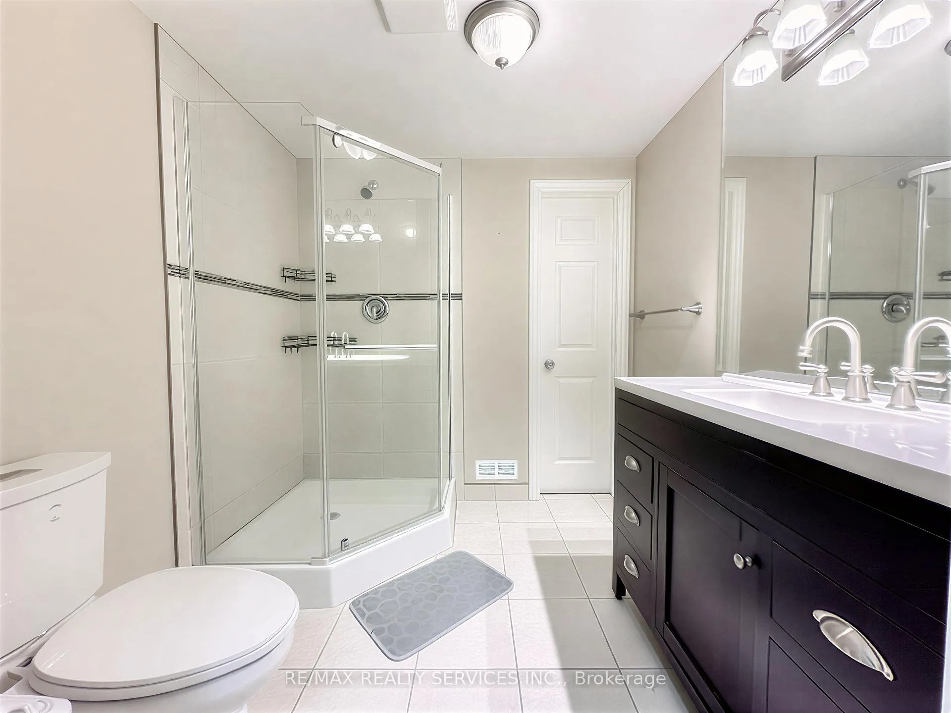 Photo 12 of 1584 Stevenson Street, Milton, Beaty — HOMEH