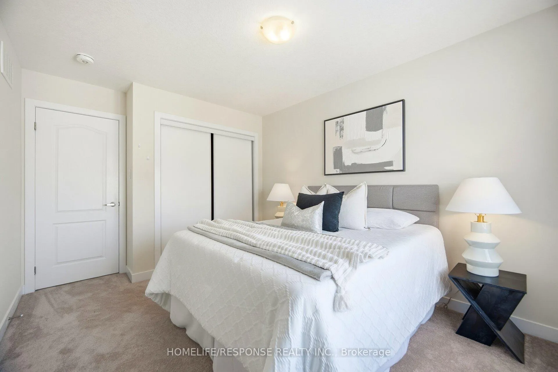 Photo 23 of 33 Rudder Road, Welland, Dain City — HOMEH