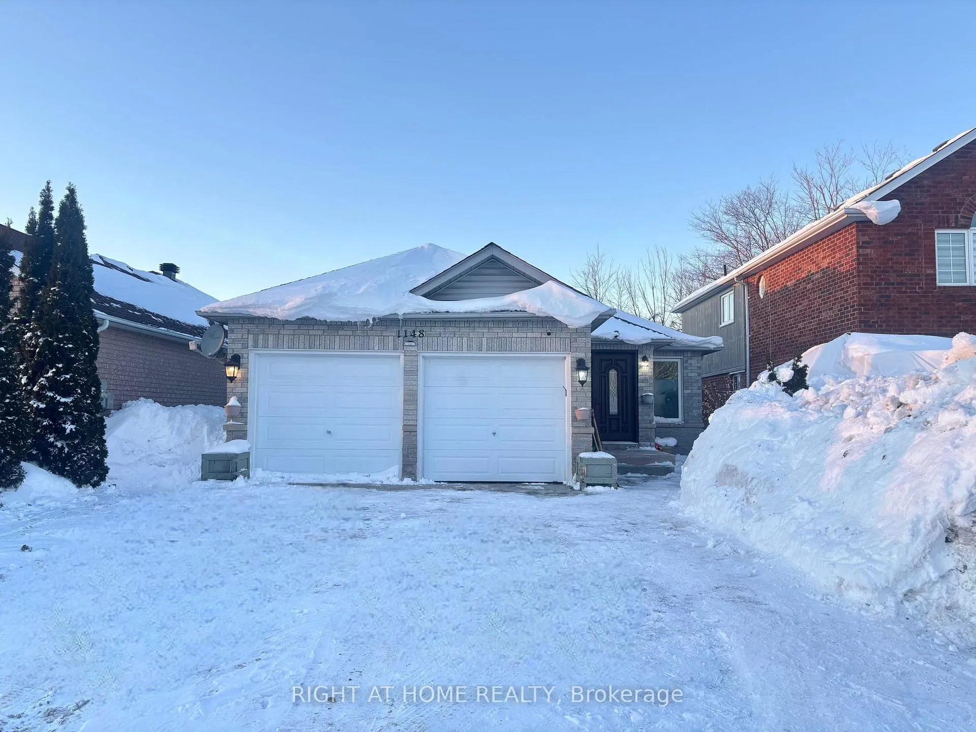 Front of 1148 Leslie Drive