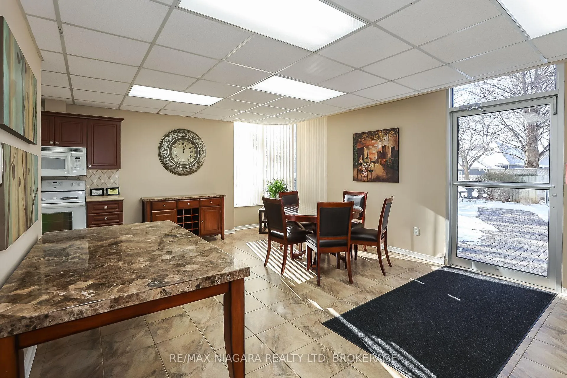 Photo 24 of Unit 1108, 81 Scott Street, St. Catharines, Lakeport — HOMEH