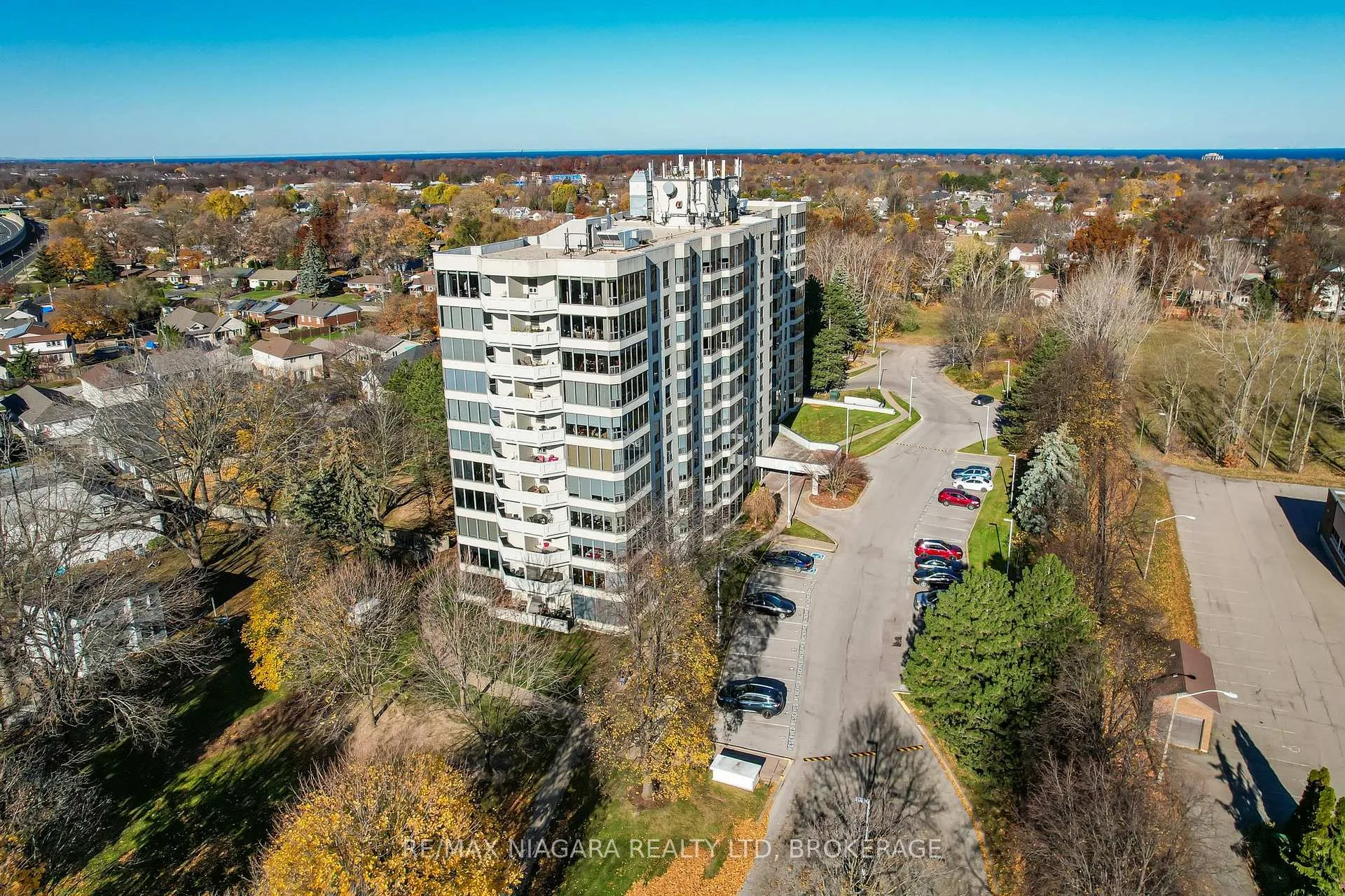 Photo 43 of Unit 1108, 81 Scott Street, St. Catharines, Lakeport — HOMEH
