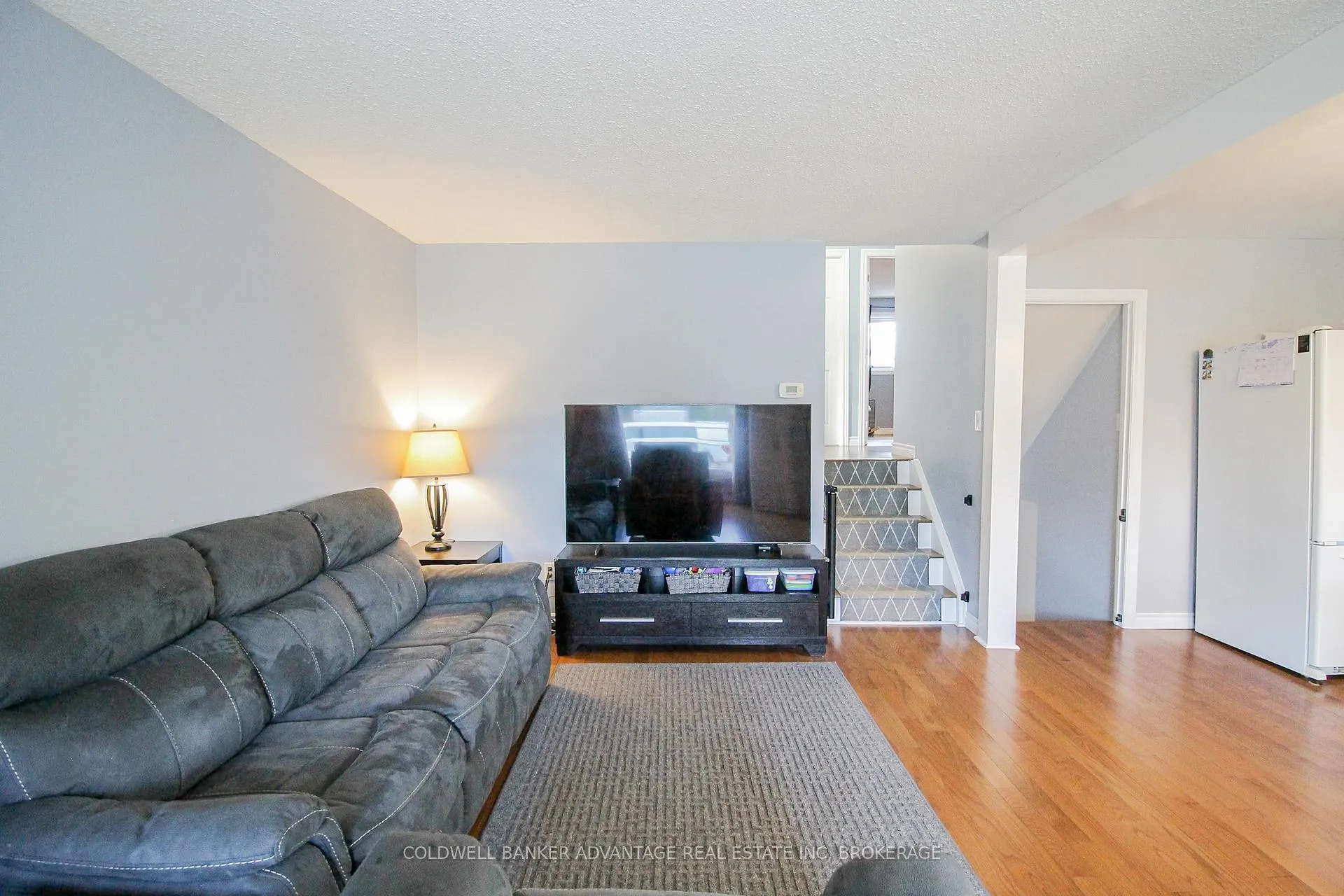 Photo 11 of 42 Newleaf Crescent, Welland, N. Welland — HOMEH
