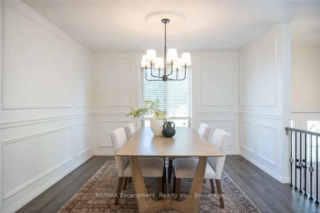 Photo 9 of 45 Amberwood Street, Hamilton, Stoney Creek Mountain — HOMEH