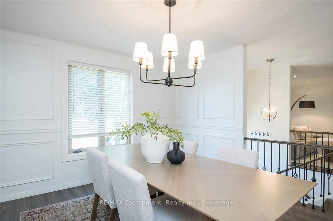 Photo 10 of 45 Amberwood Street, Hamilton, Stoney Creek Mountain — HOMEH